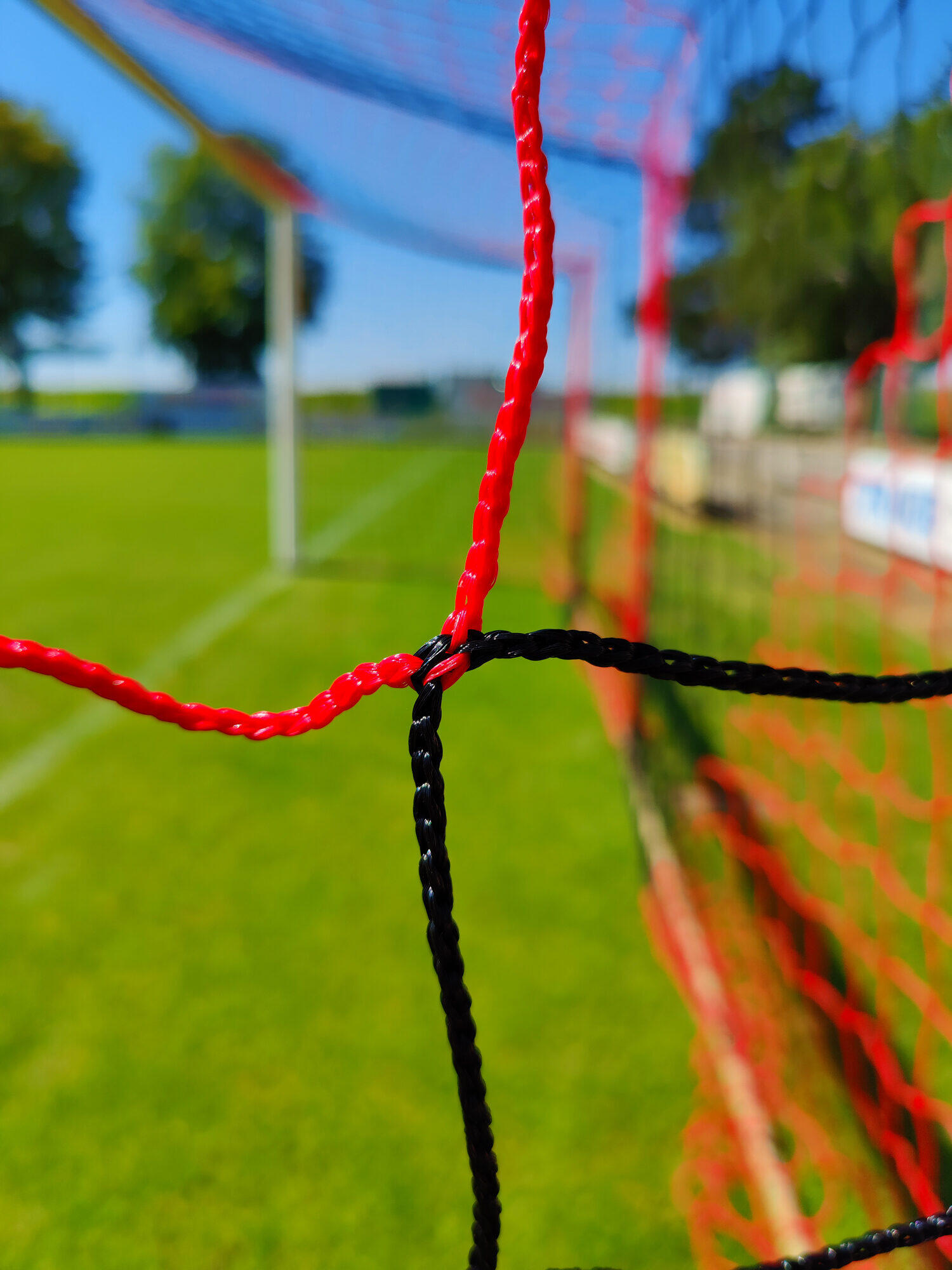 Stadion-Fußballnetz Farbe Schwarz / Rot 4/7