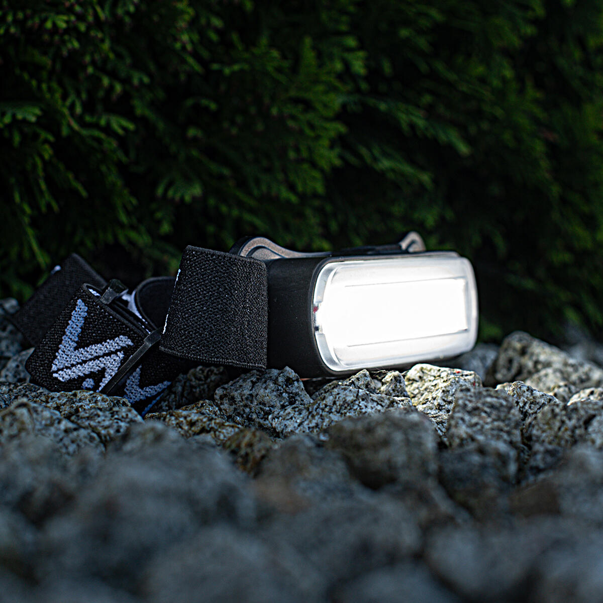 Lanterna frontal Vayox VA0177, 300lm, recarregável, USB-C 4/7