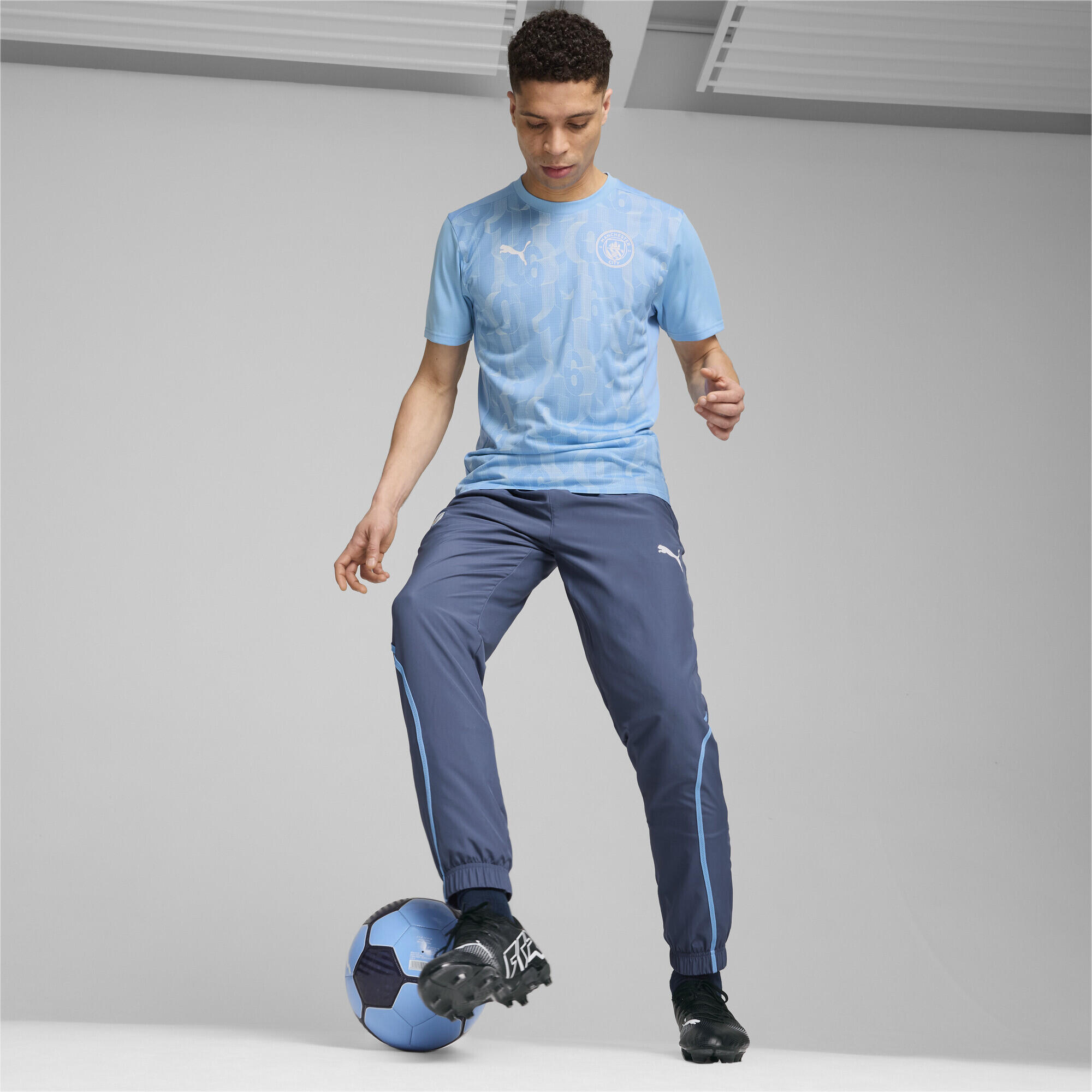 Pantalon d’avant-match tissé Manchester City Homme PUMA Inky Blue Team Light 6/7