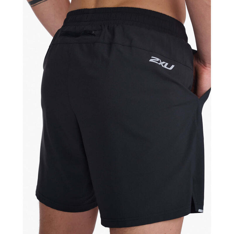 7-inch shorts 2XU Aero