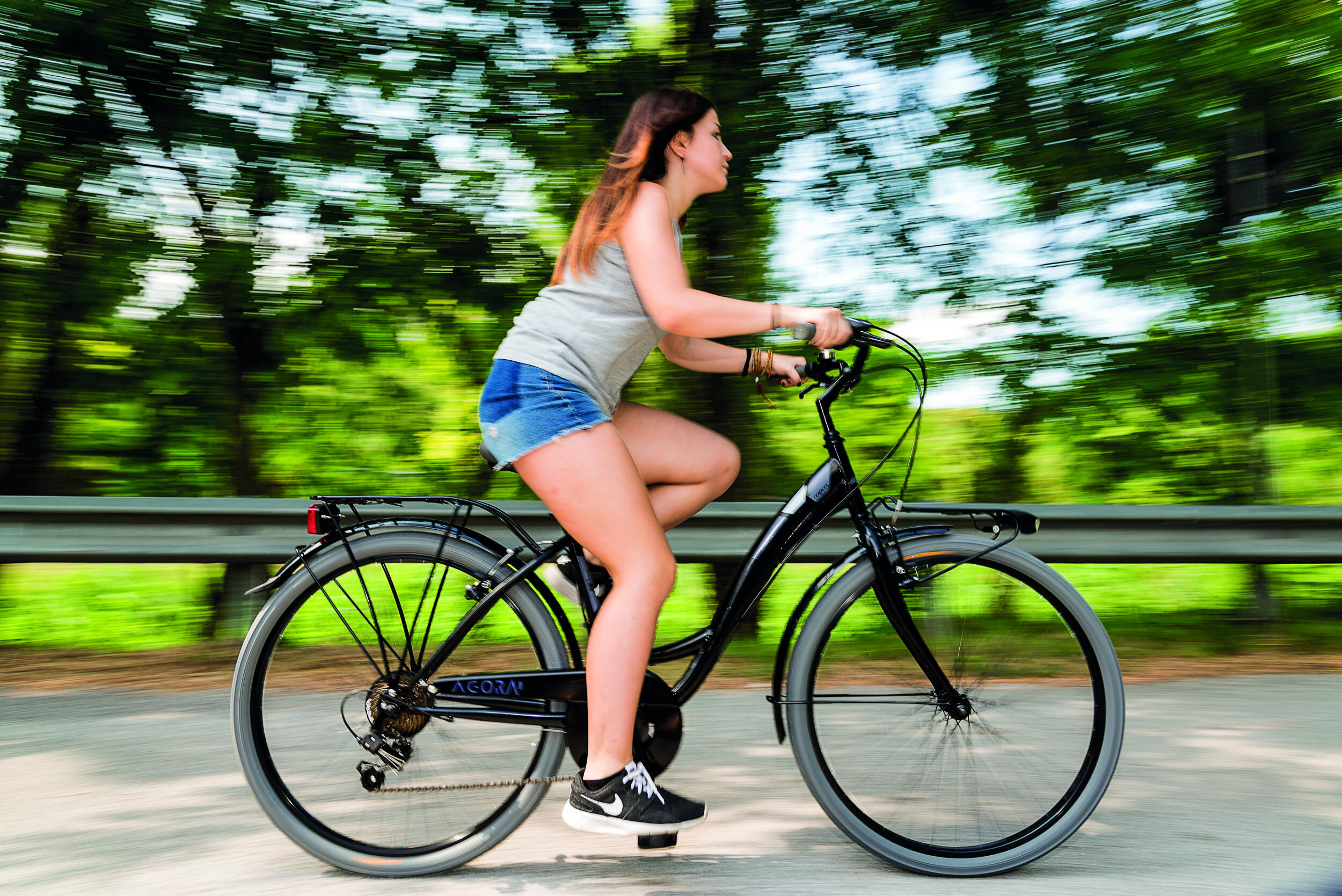 MBM Damesfiets Agora 26 Inch 43 cm Dames 6V V-Brakes Zwart 2/2