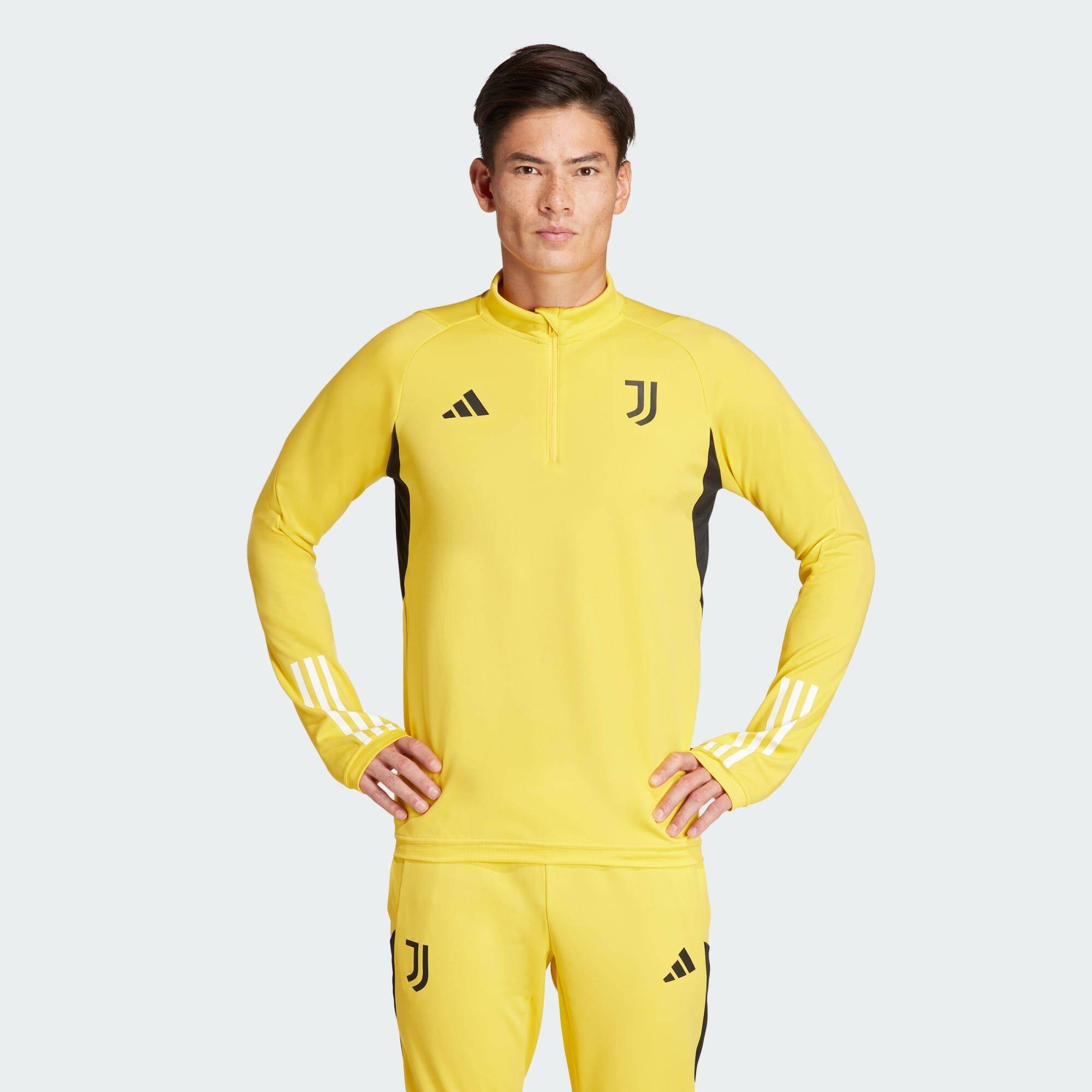 Adidas JUVE TR TOP Men Football Tarck Top Yellow -  1