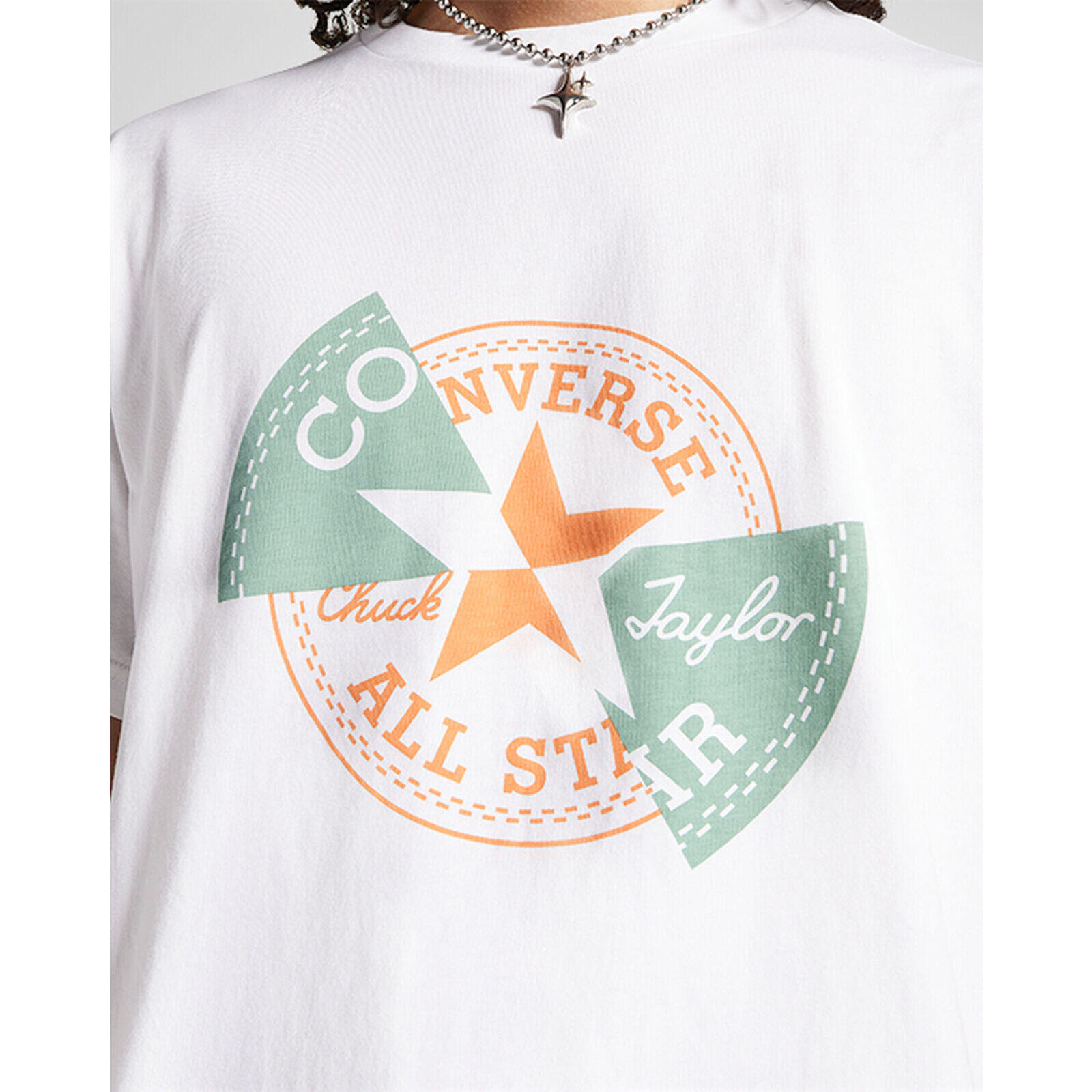 Maglietta Converse Con T-shirt M Chuck Patch Distort Tee, Bianca, Uomini 4/4