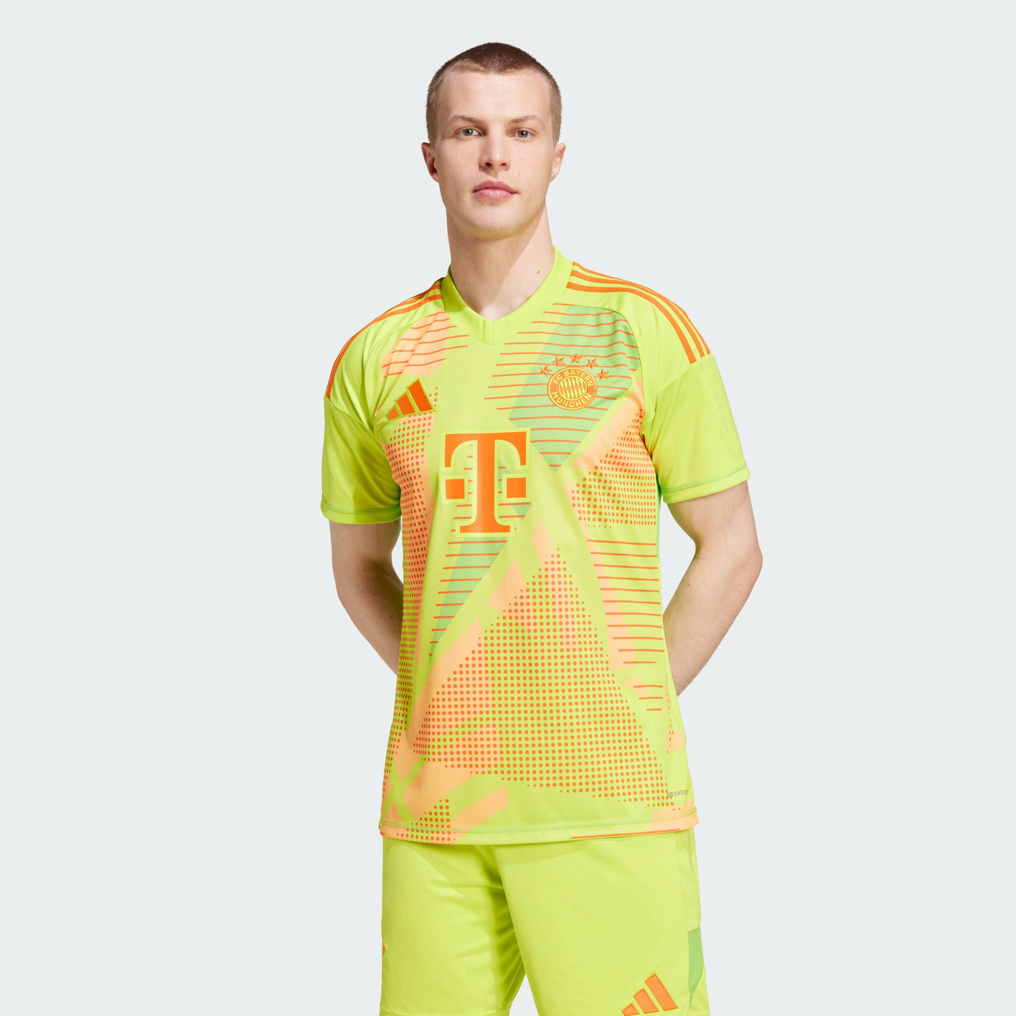 FC Bayern 24 25 Goalkeeper Jersey