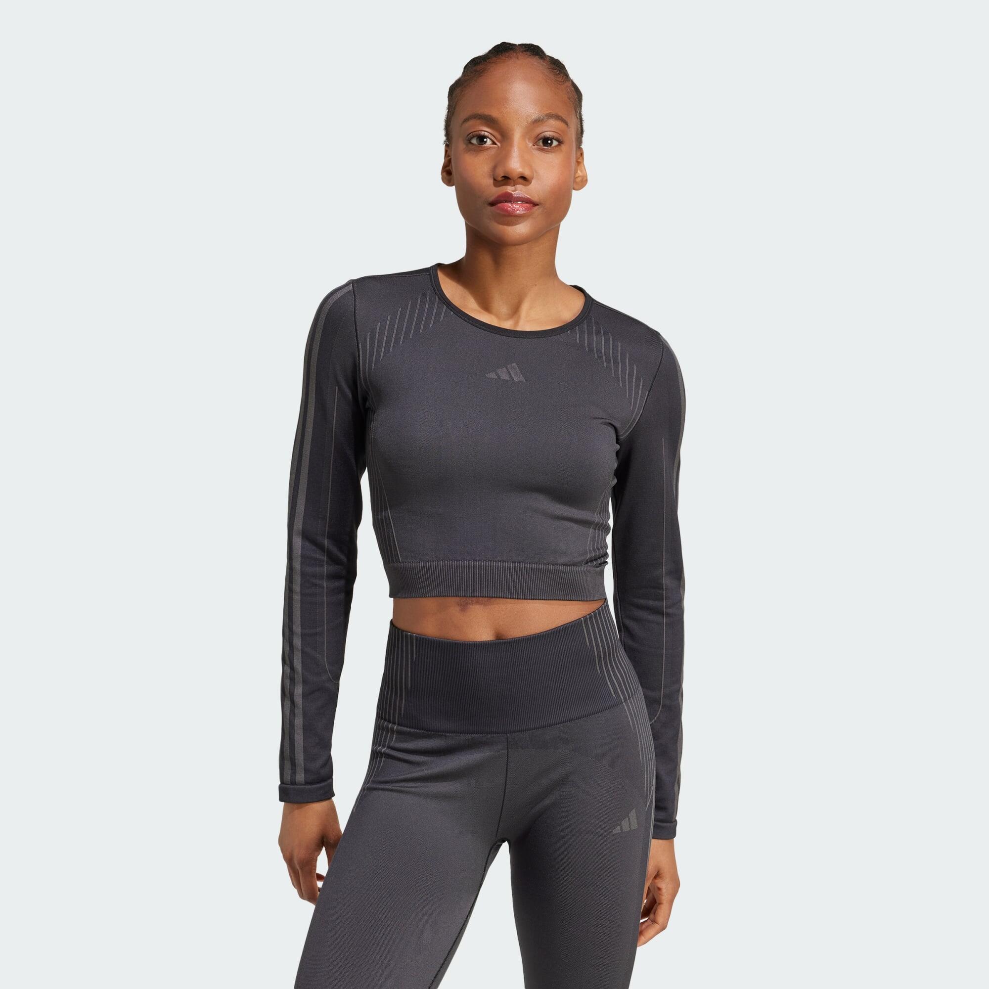 Long-sleeved mesh T-shirt