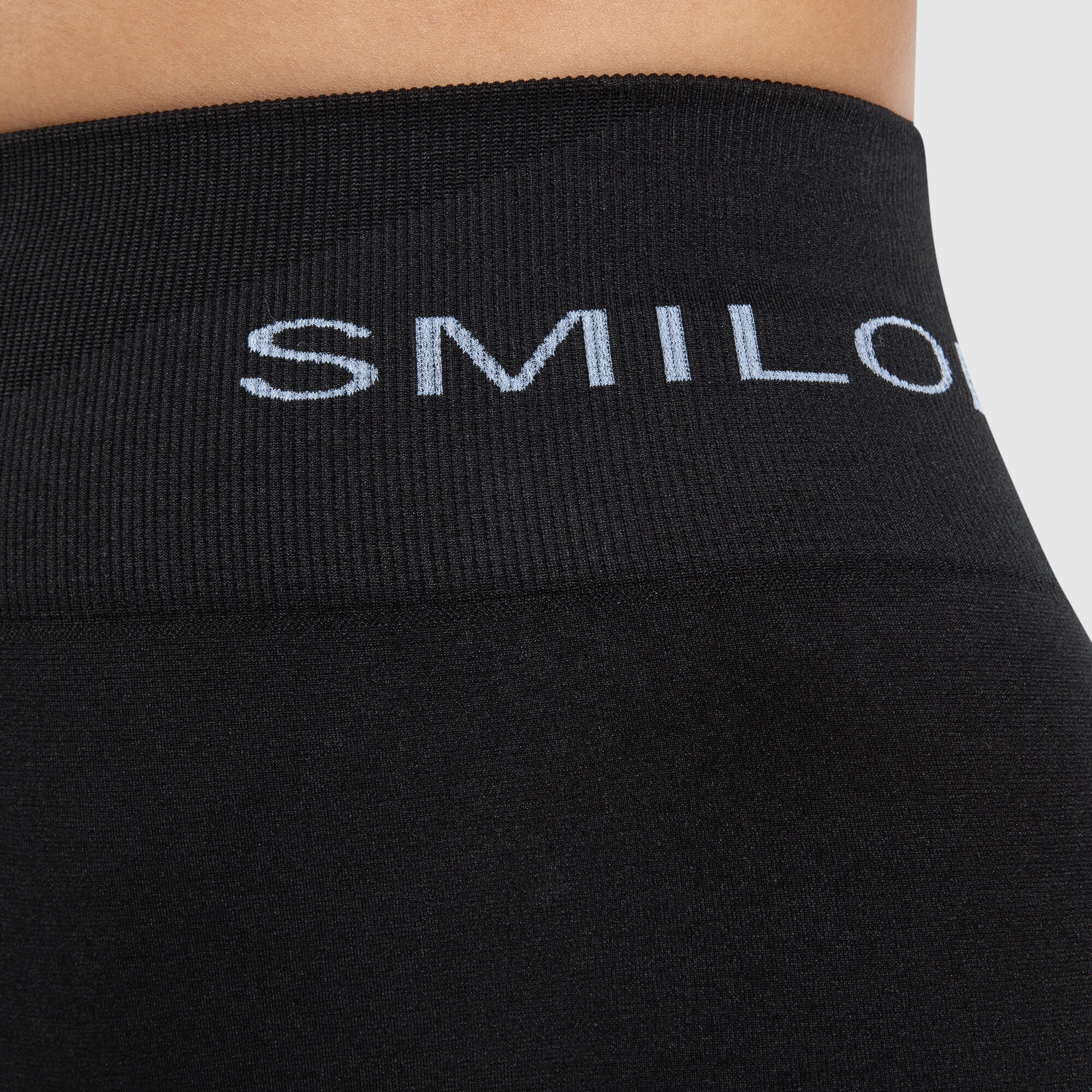 Damen Shorts Azura Schwarz 5/7
