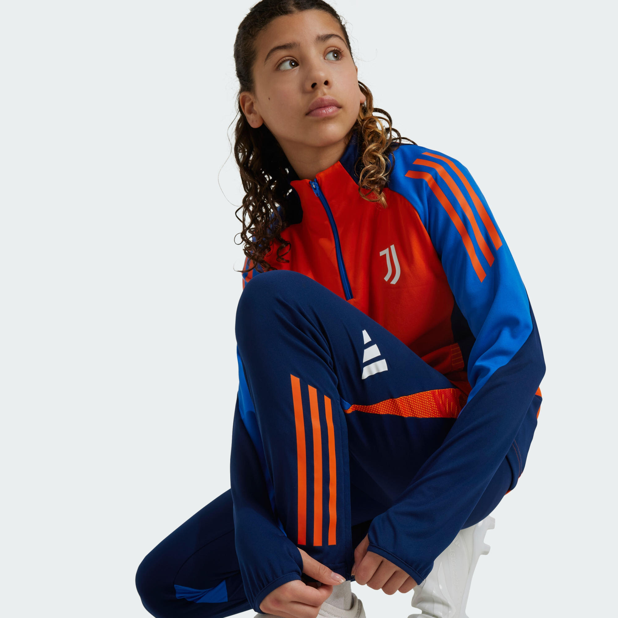 Dětské tréninkové kalhoty Juventus Tiro 24 Competition 4/5