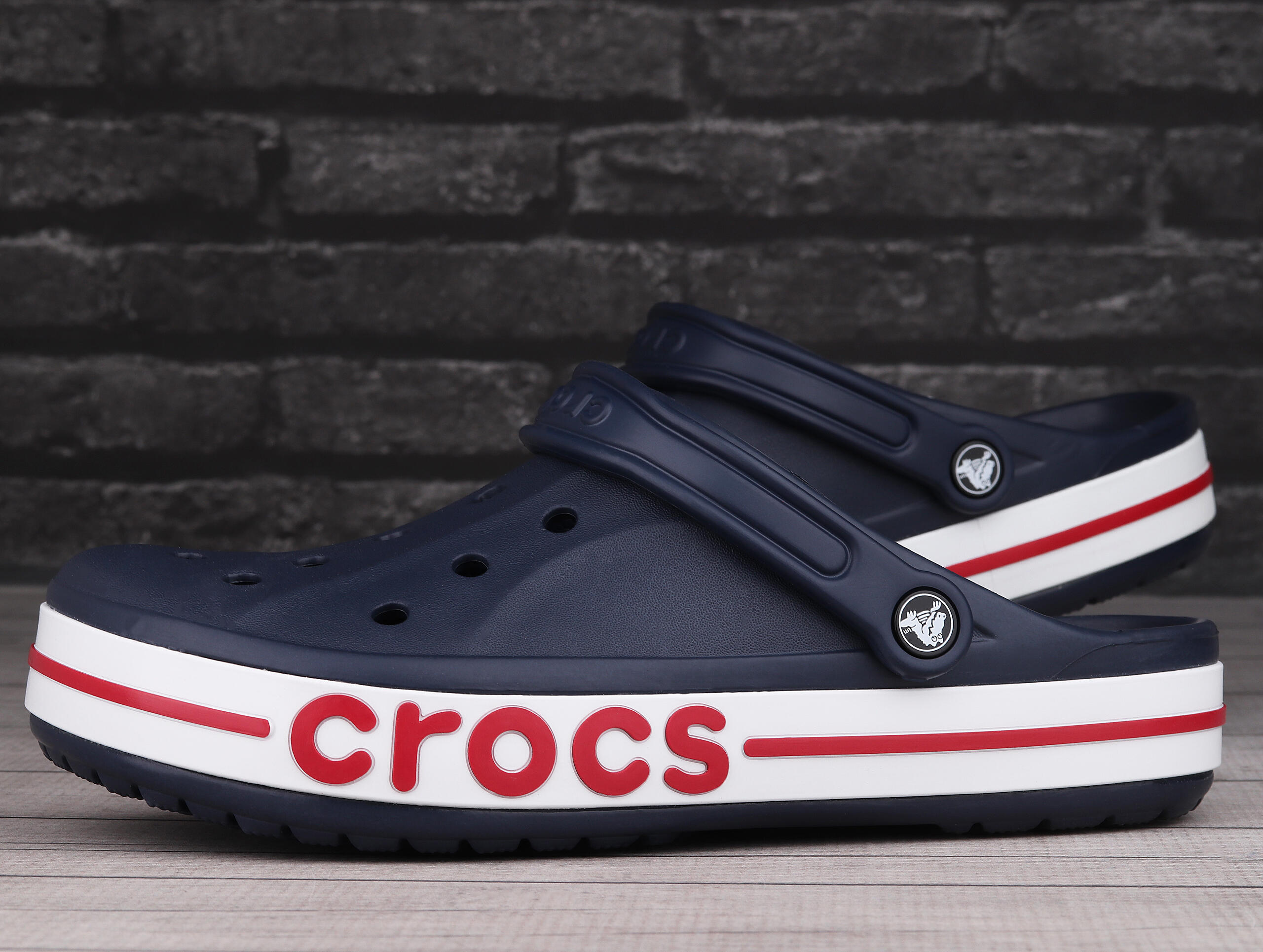 Chodaki klapki sandały sportowe basenowe Crocs CROCBAND 3/7