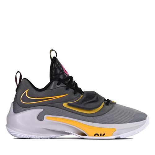 NIKE picture