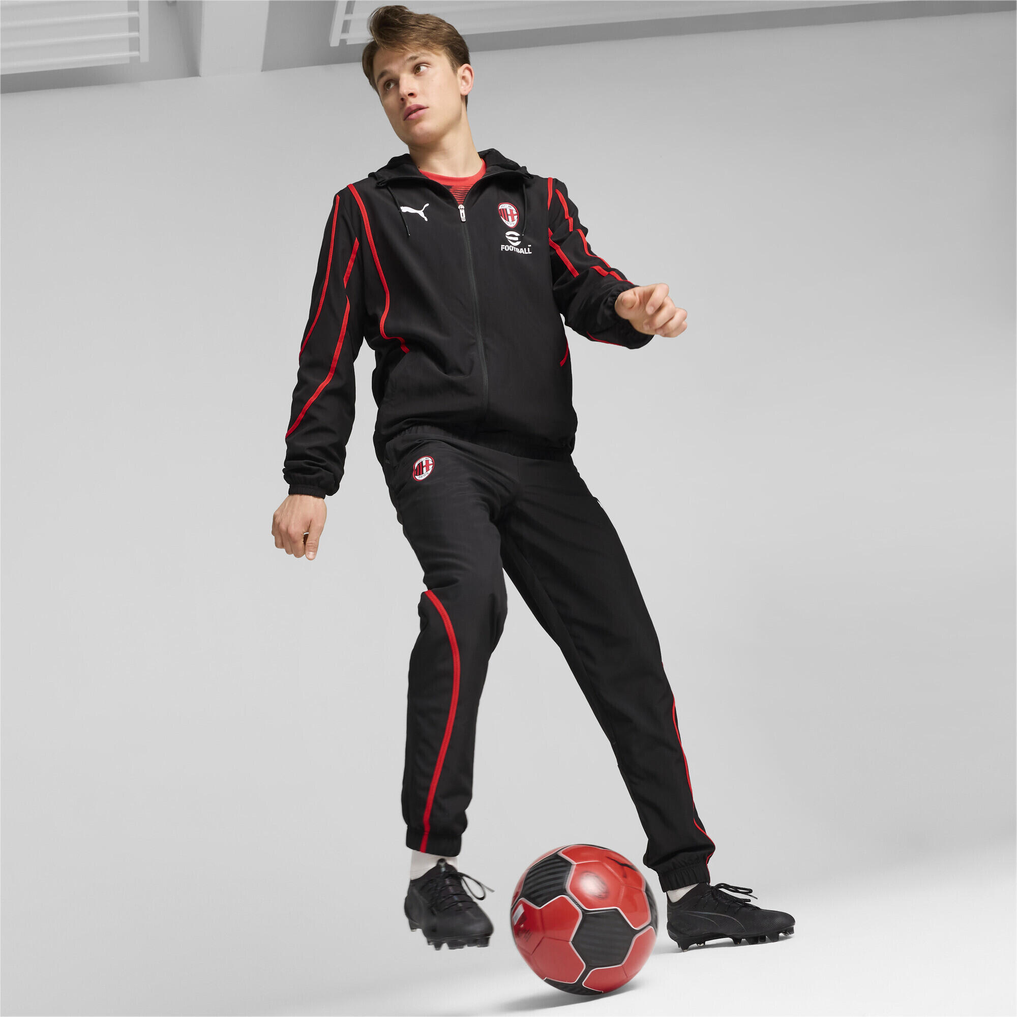 AC Mailand Gewebte Aufwärmjacke Herren PUMA Black For All Time Red 7/7