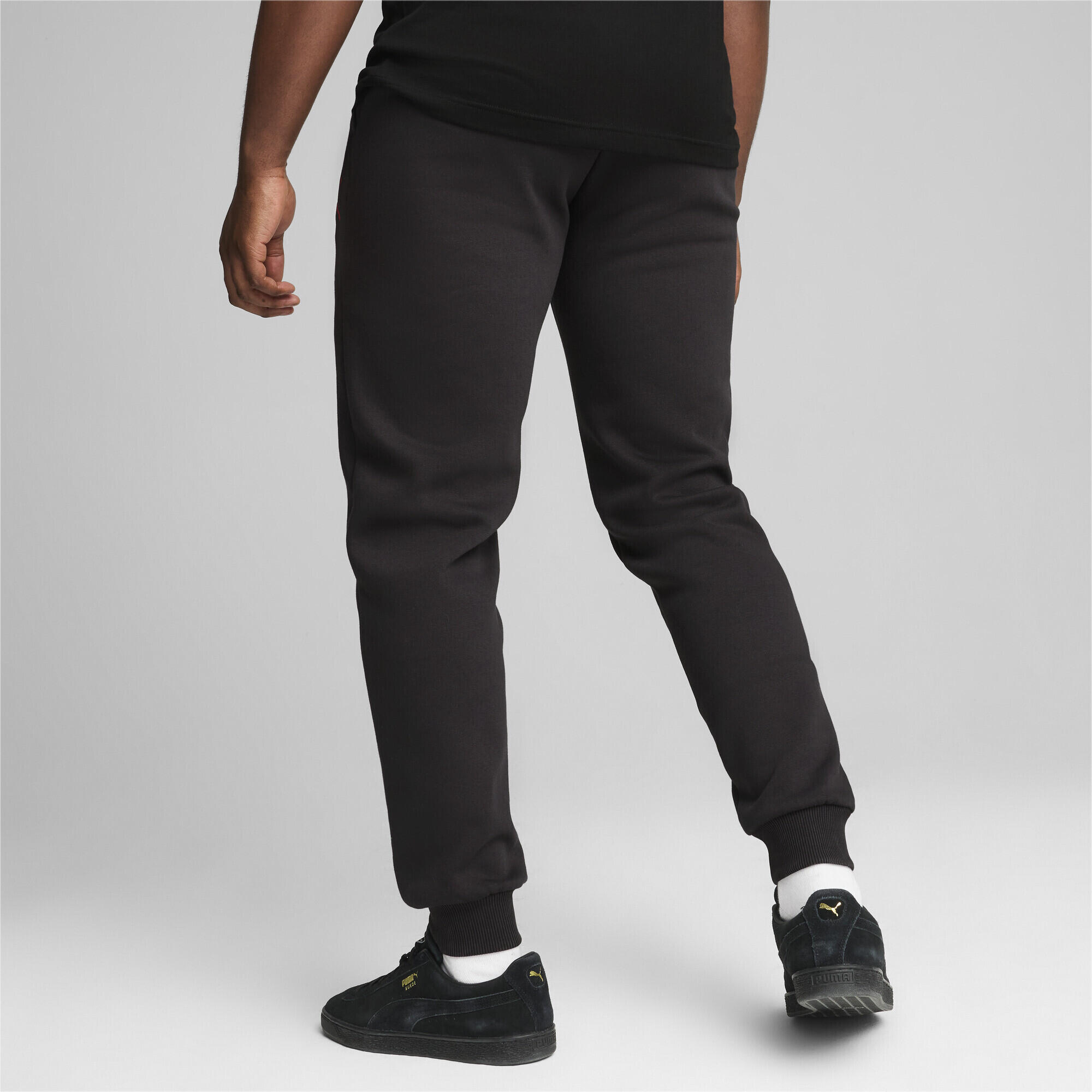 Pantalon ftblESSENTIALS AC Milan Homme PUMA Black For All Time Red 6/7
