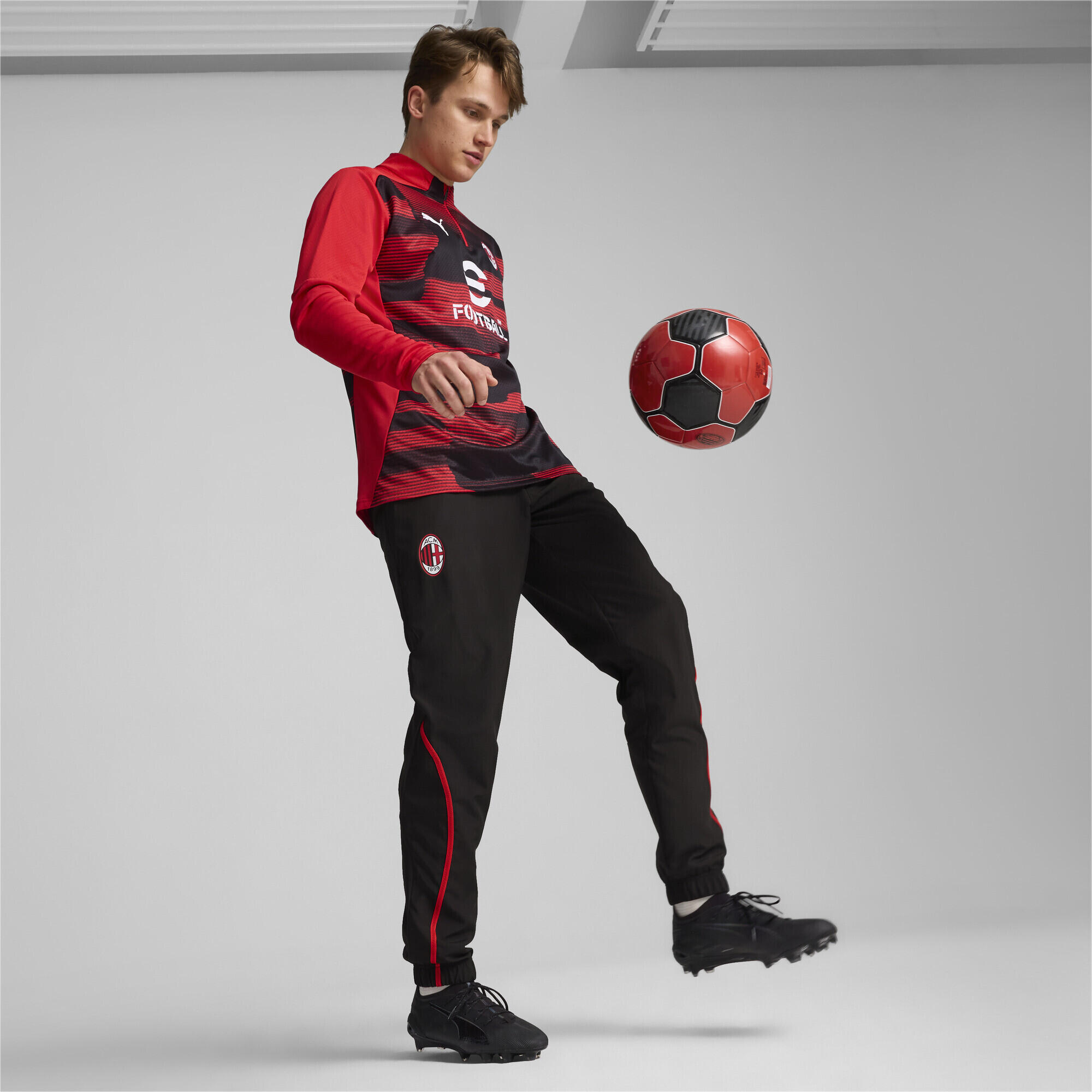 Pantalon tissé d’avant-match AC Milan Homme PUMA Black For All Time Red 5/7