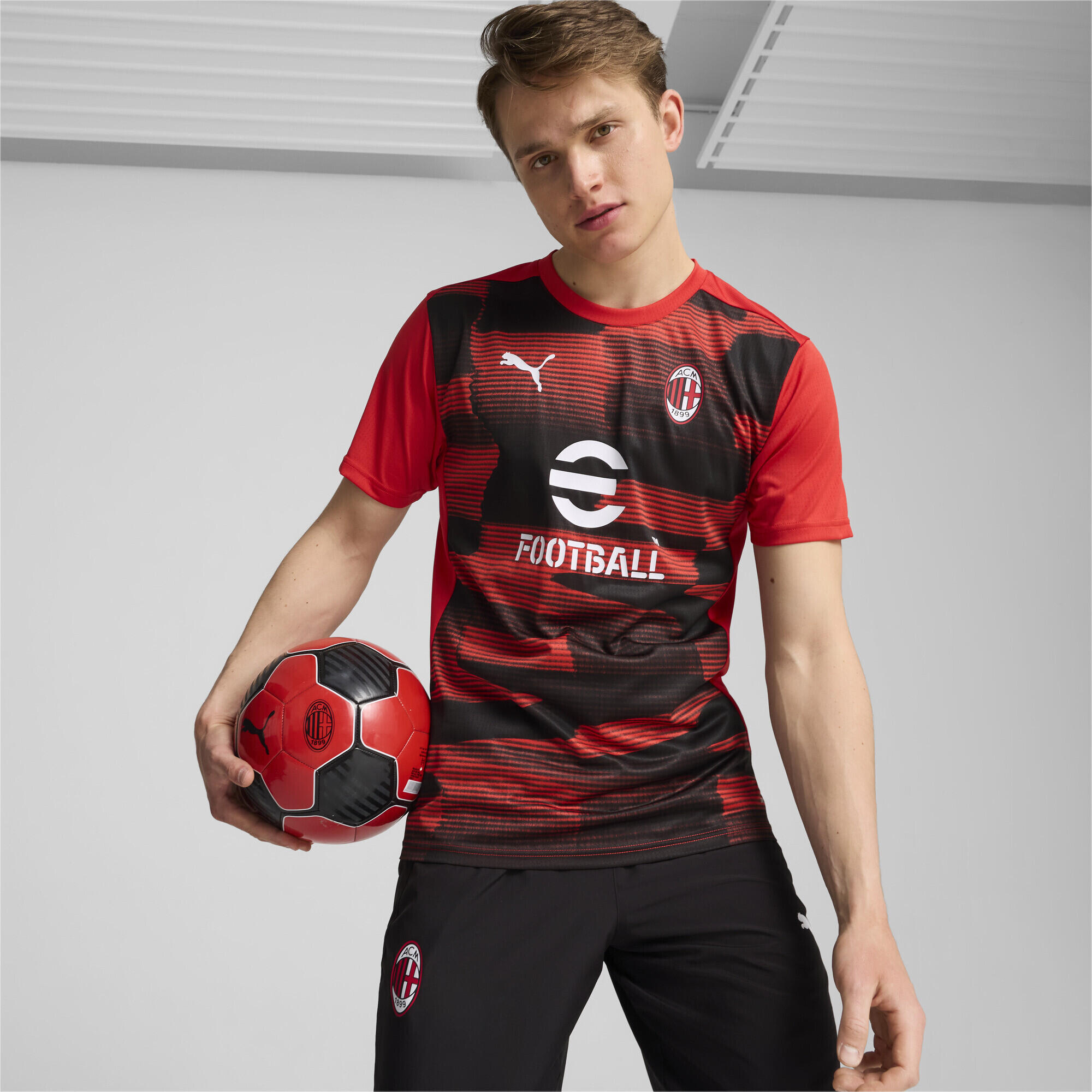 Maglia a maniche corte pre-partita AC Milan da uomo PUMA For All Time Red Black 2/7