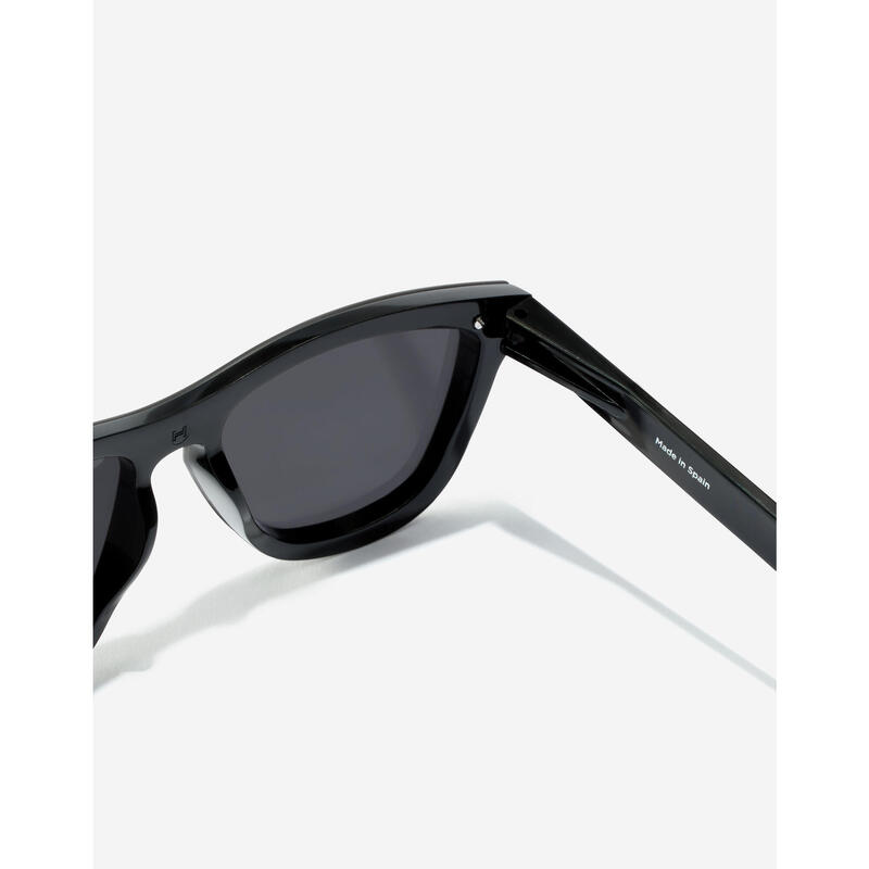 Gafas de Sol para Hombres y Mujeres BLACK - ONE VENM RAW