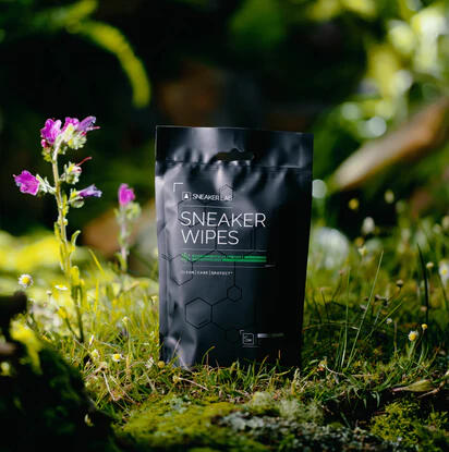 Nawilżane chusteczki do butów Sneaker LAB - SNEAKER WIPES 12 szt. 4/5