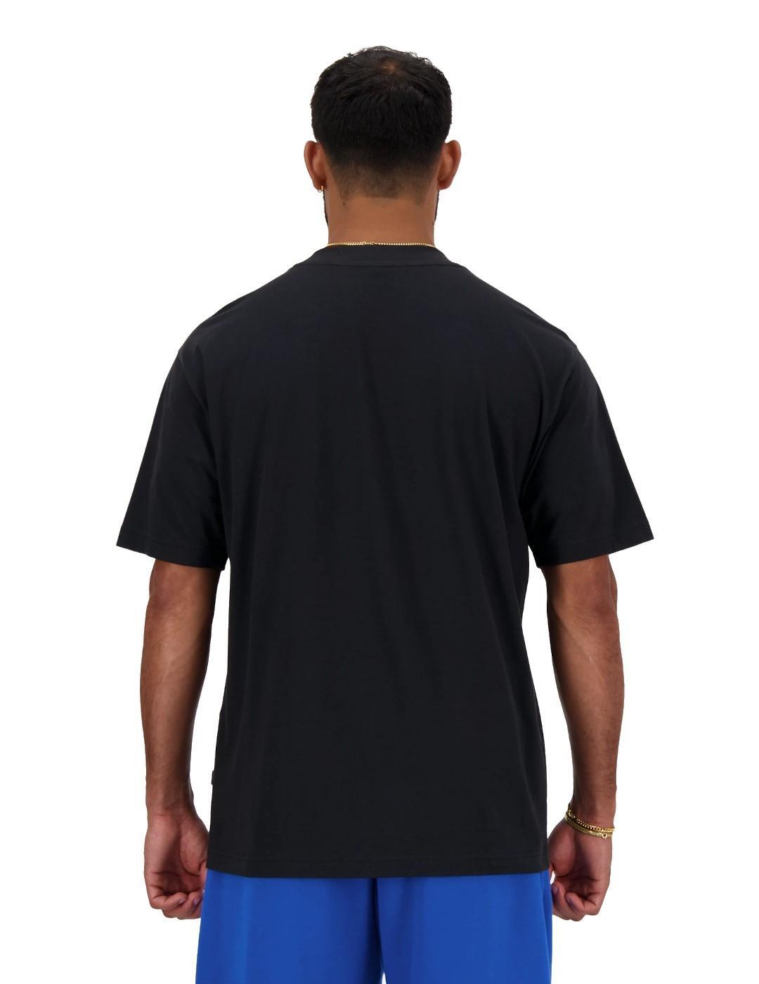 T-shirts pour hommes New balance Noir. 2/4