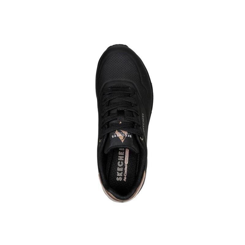 Moda/sportwear para Mujer Skechers  Negro