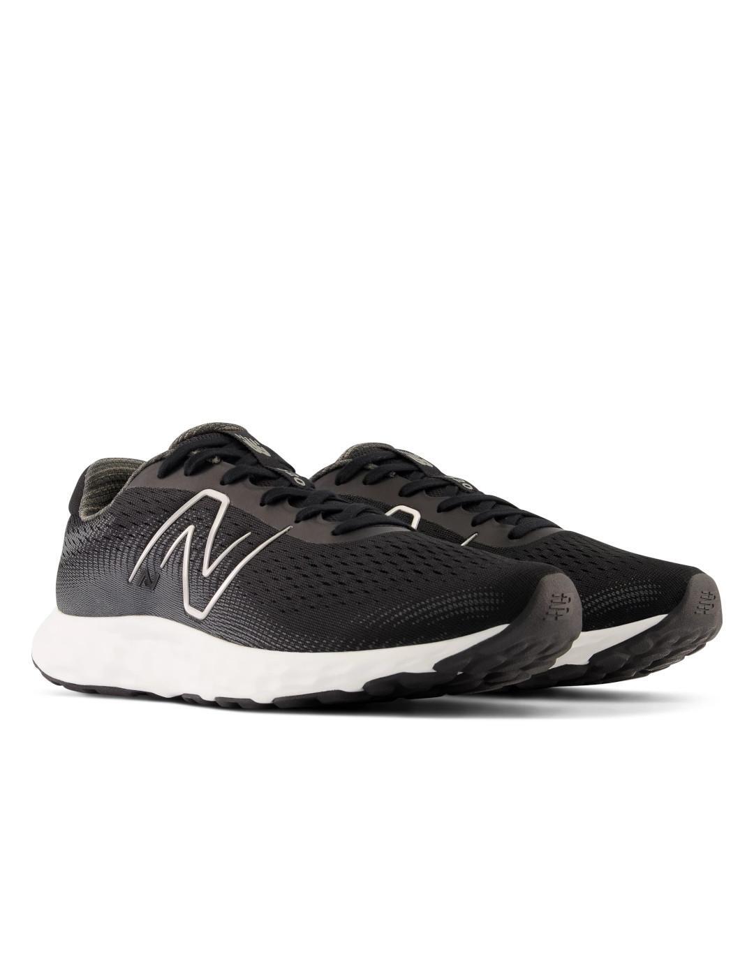 Baskets pour homme New Balance 520 Noir 3/6
