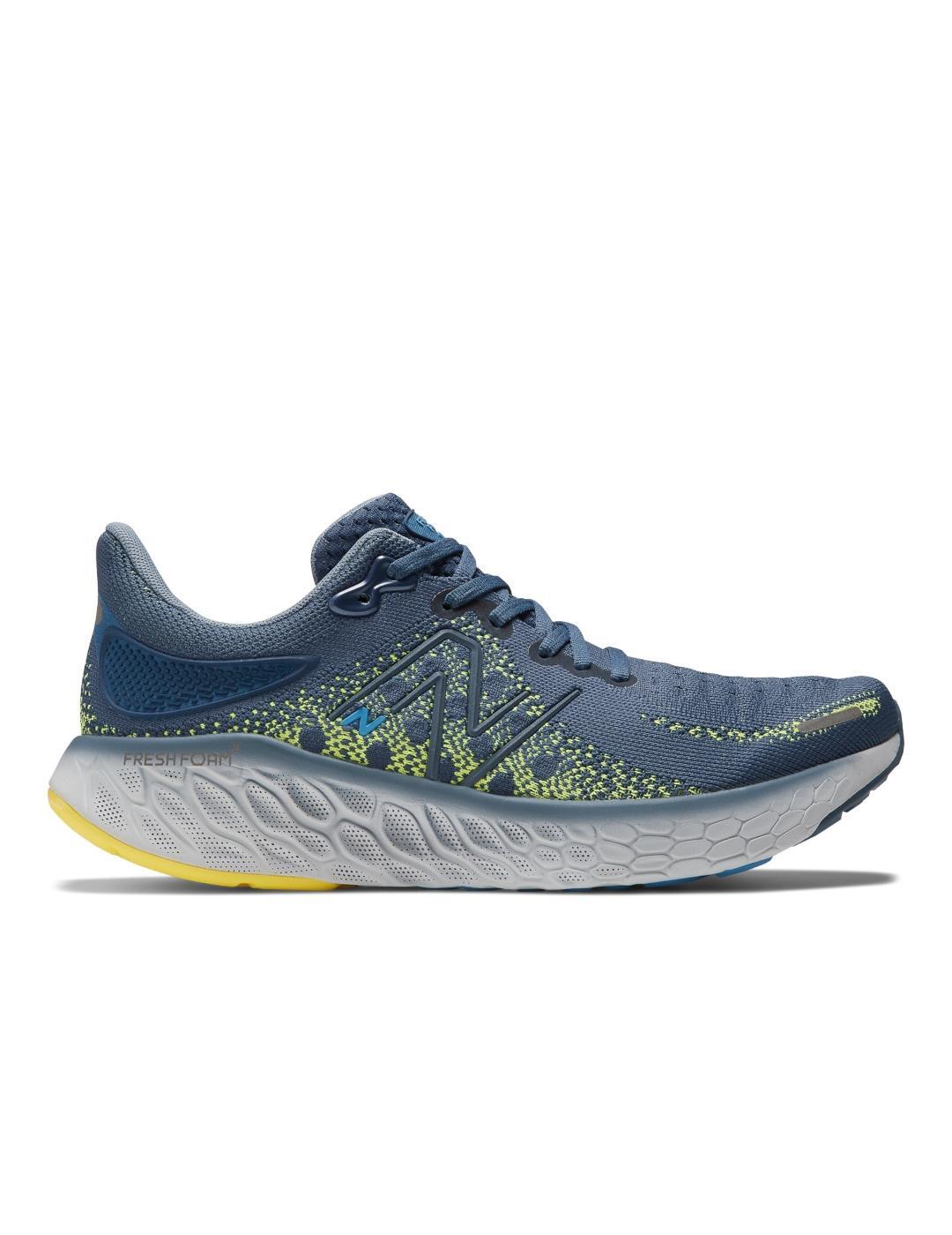 NEW BALANCE picture