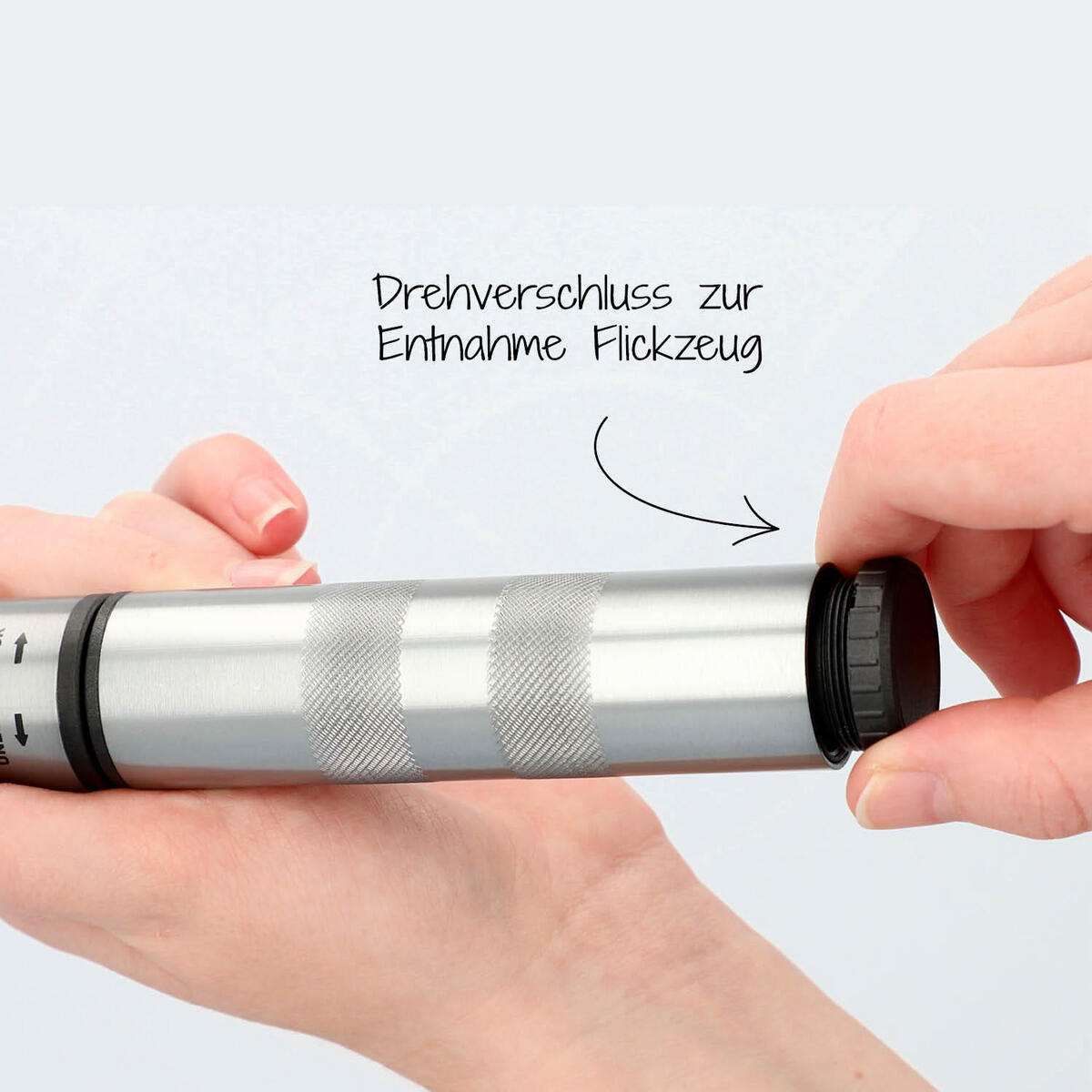 Mini pompe à air avec kit de réparation pneu intégré Fischer 5/7
