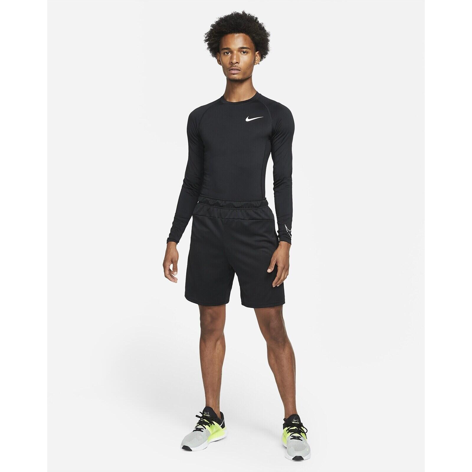 Blusa Nike Pro Dri-Fit Tight Fit Long-Sleeve Top, Negro, Hombre 4/5