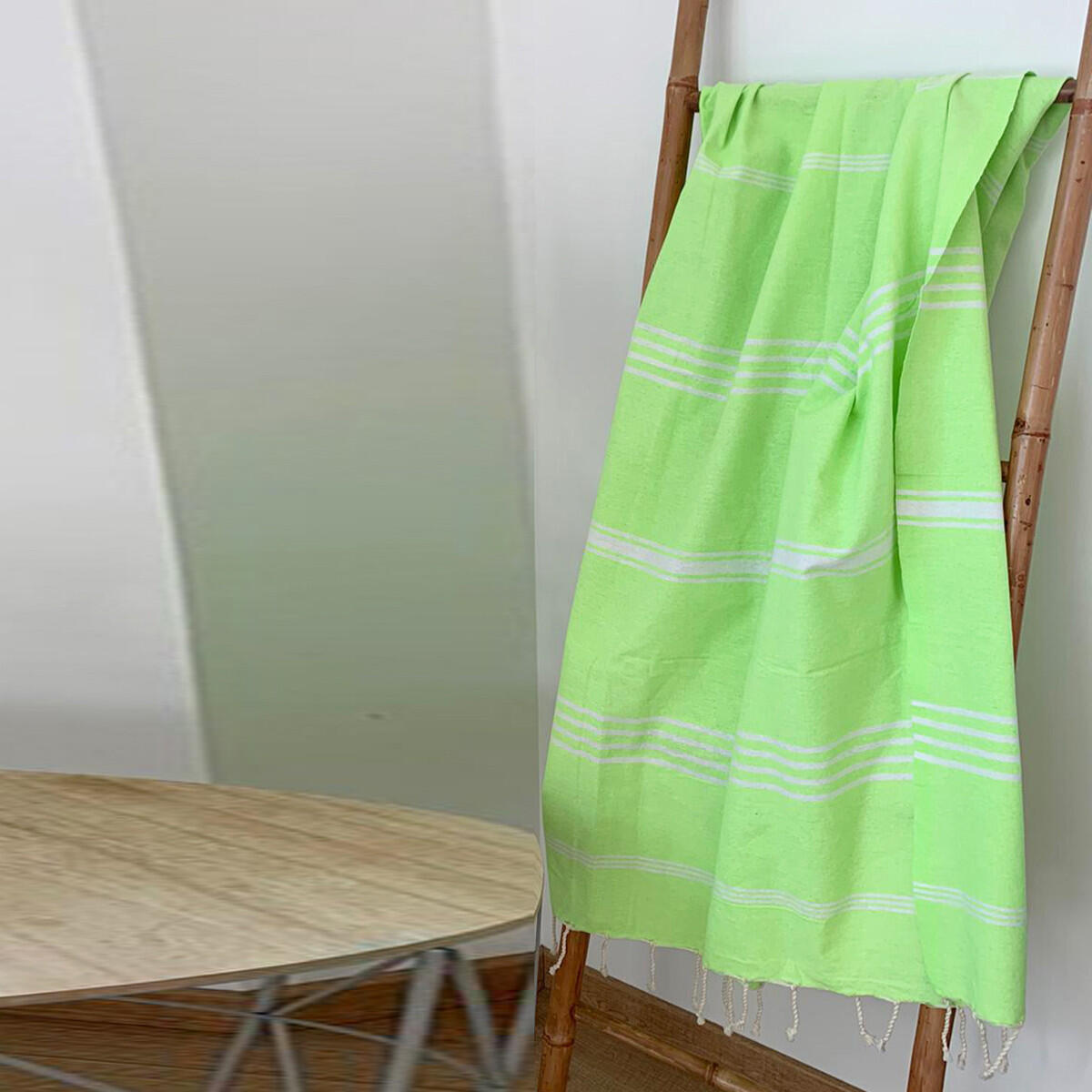 Fouta traditionnelle en coton 100x200 cm Kolora 2/3