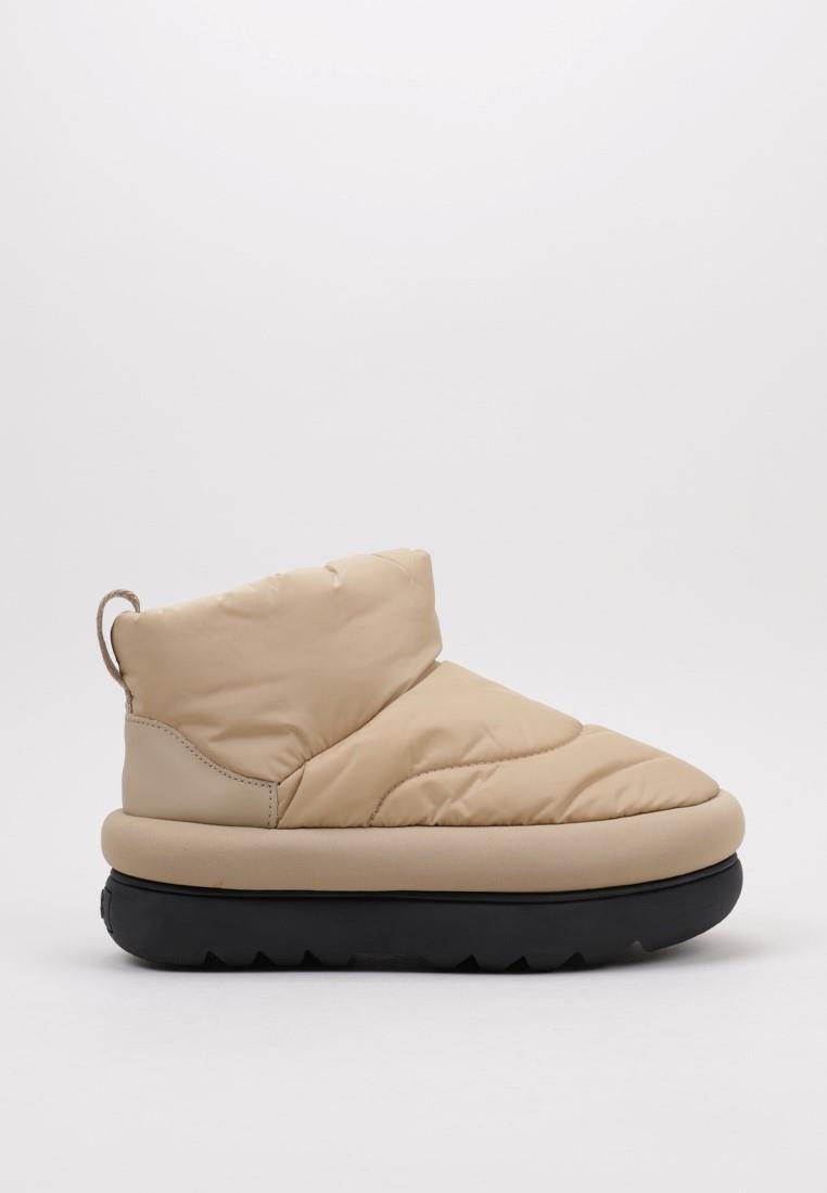 UGG picture