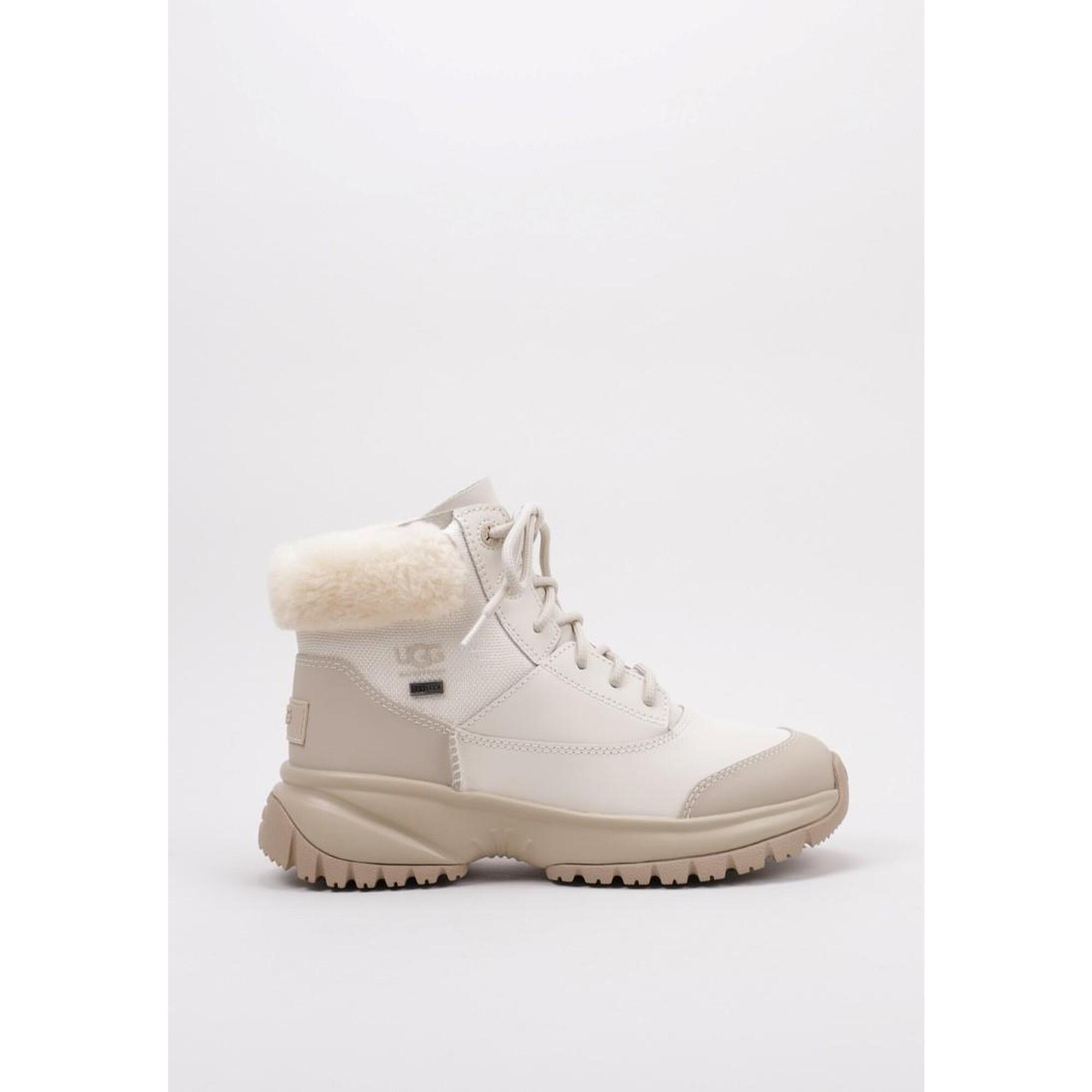 BOTAS ESQUIMALES BOTAS ESQUIMALES Mujer UGG Yose Fluff V2 Beige