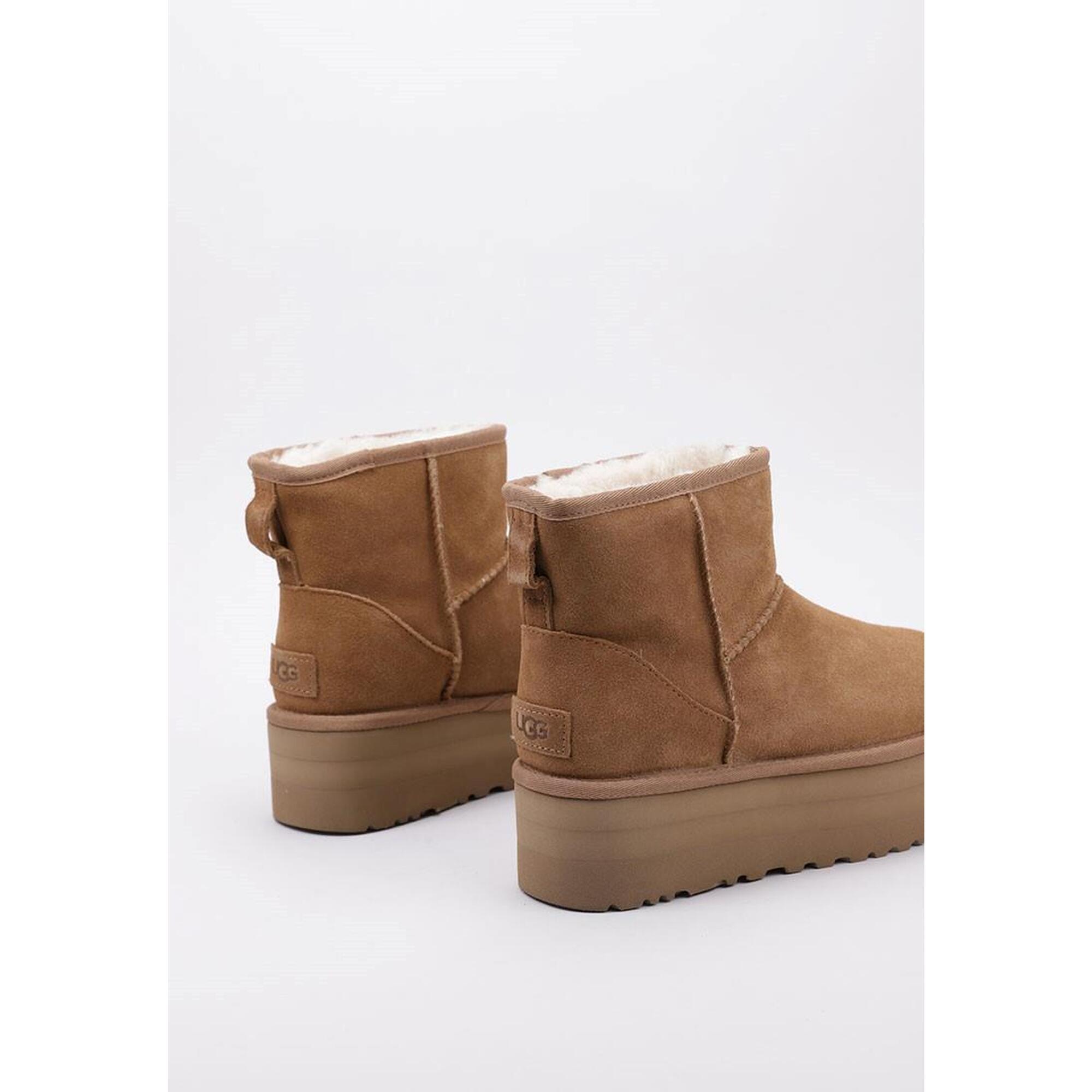 Boot Classic Mini Platform Chestnut