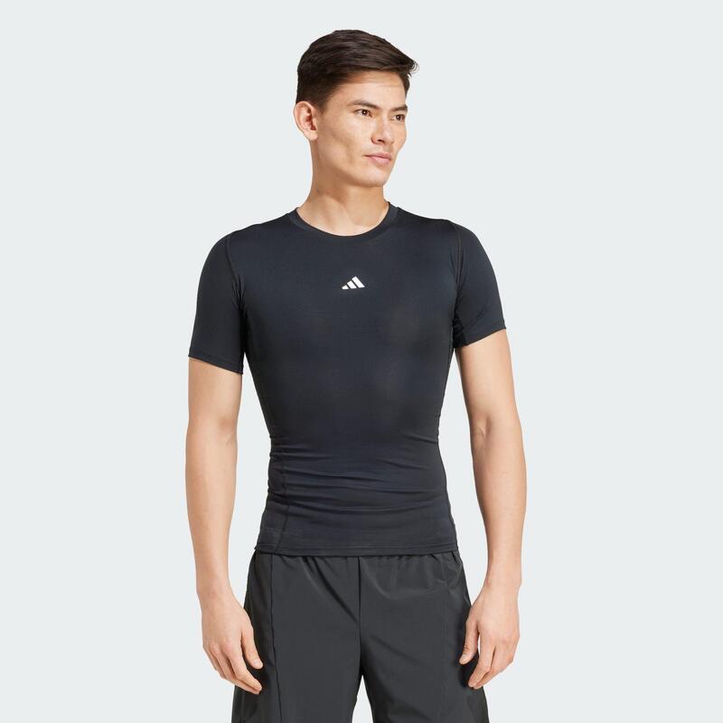 T-shirt de training compression TECHFIT