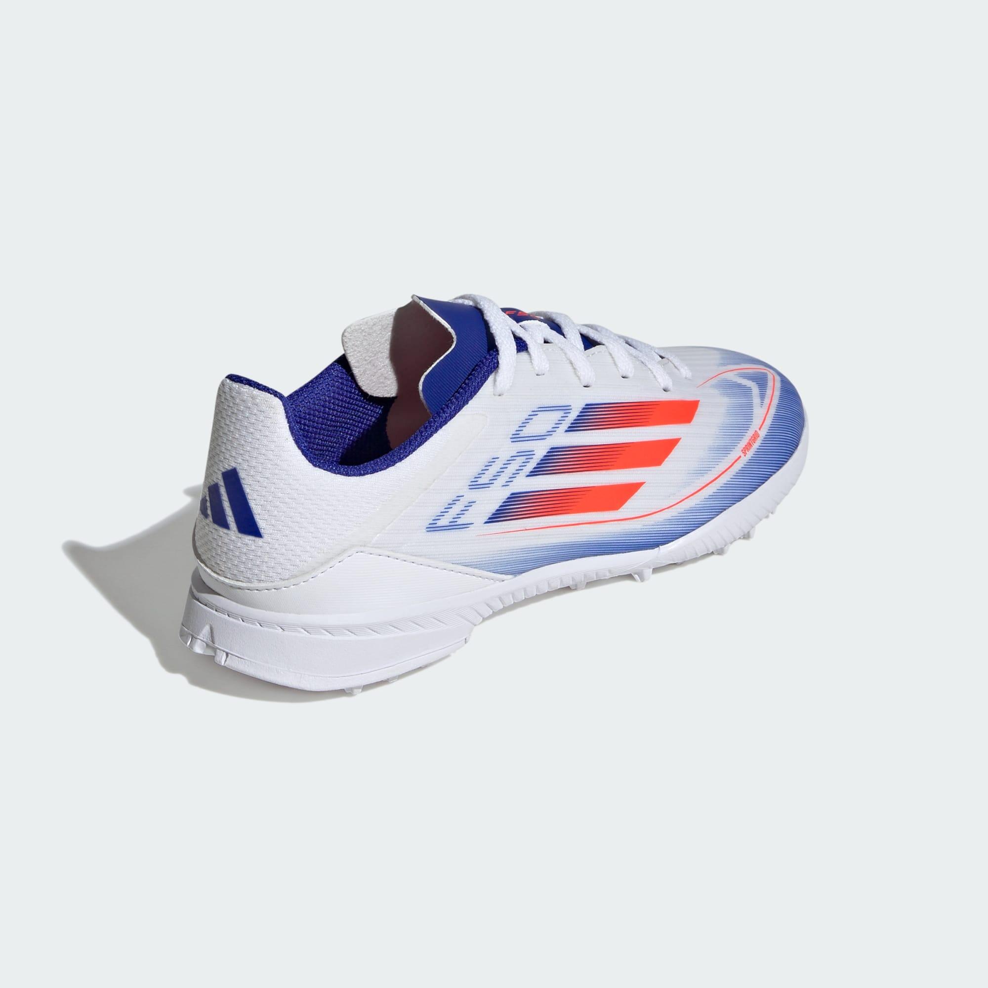 F50 League Turf children's shoe