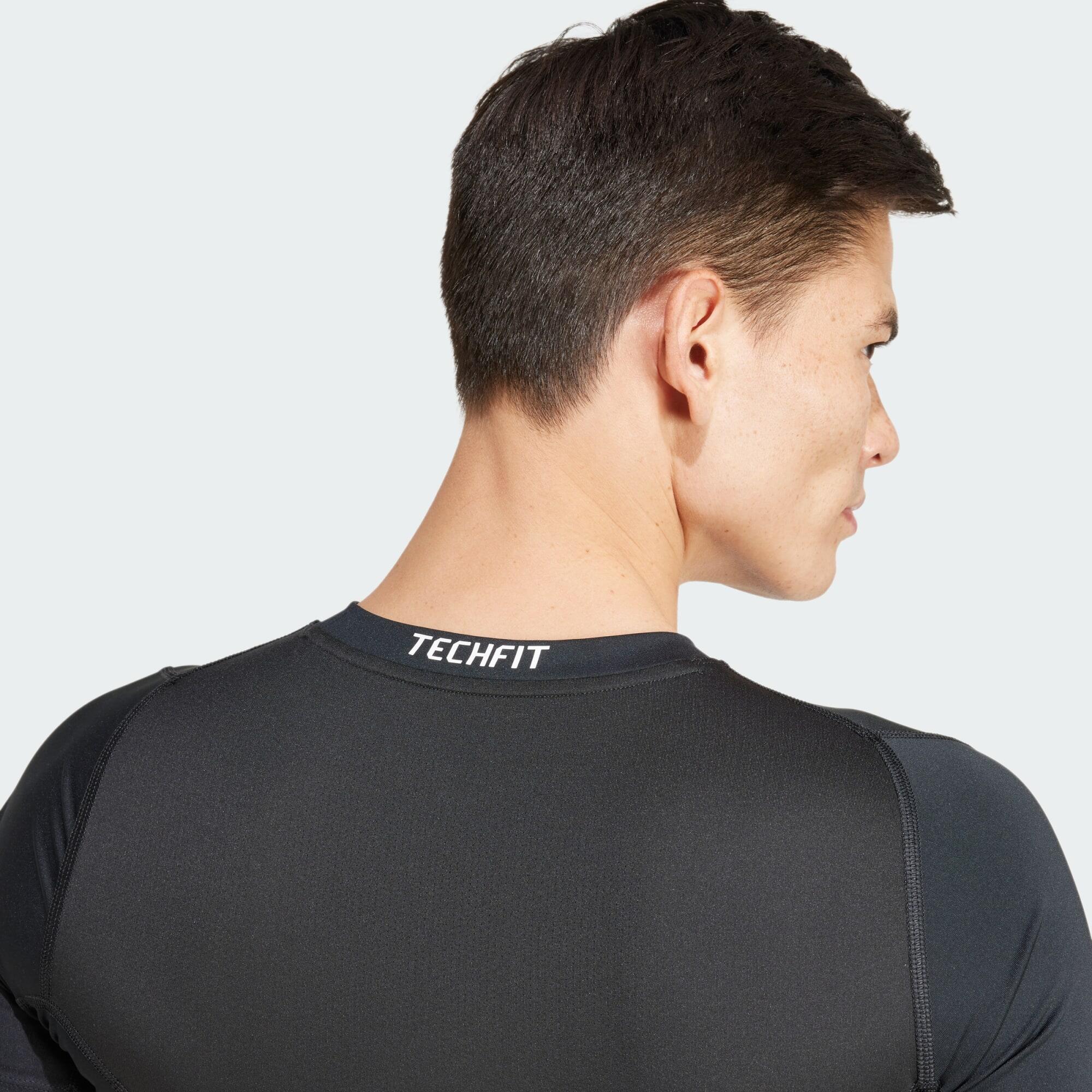 TECHFIT Compression Training Tee 5/6