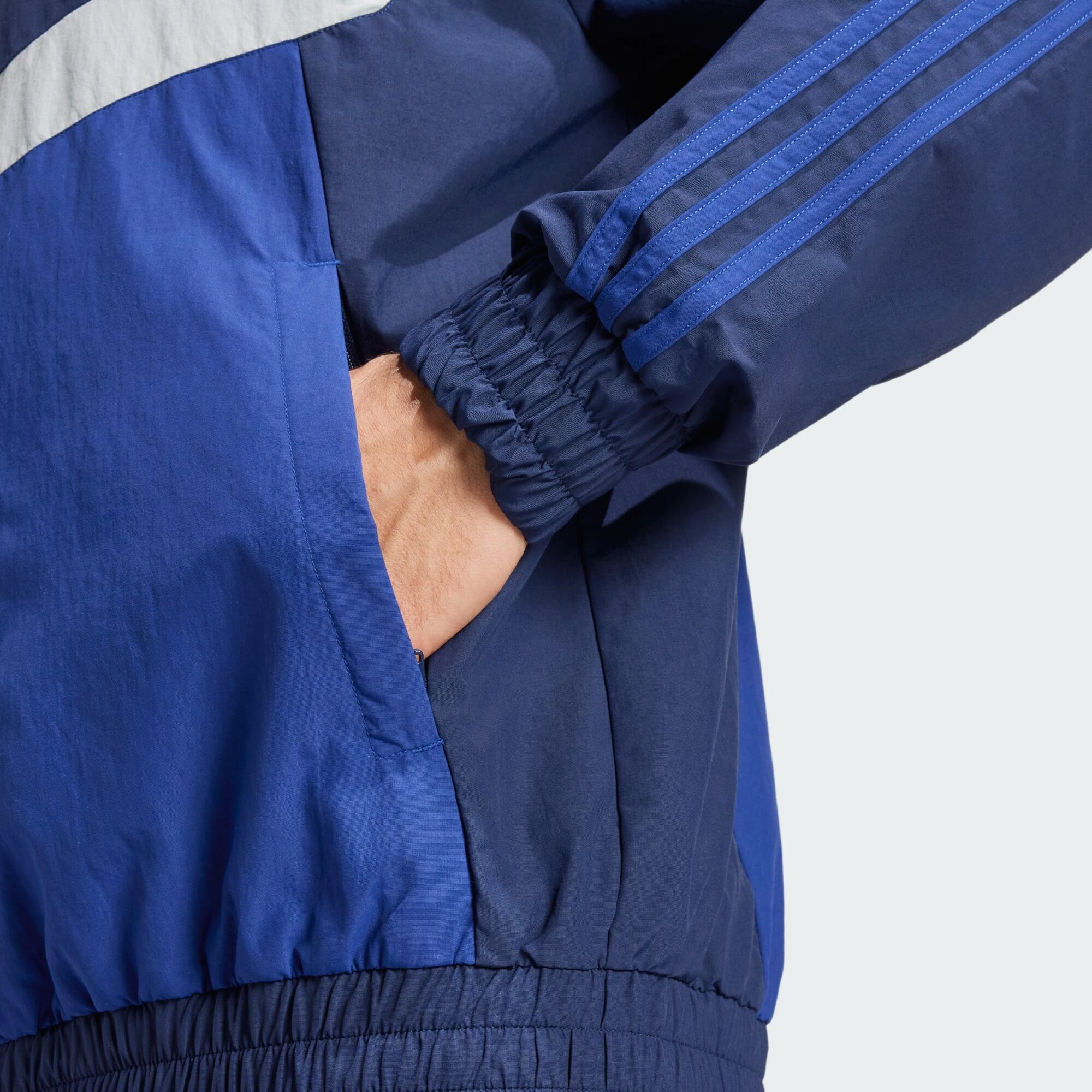 Manchester United Seasonal tracksuit jacket