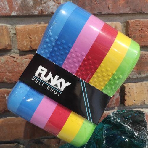Deska ósemka do pływania unisex Funkita Bojka Pull Buoy Rainbow 2/3