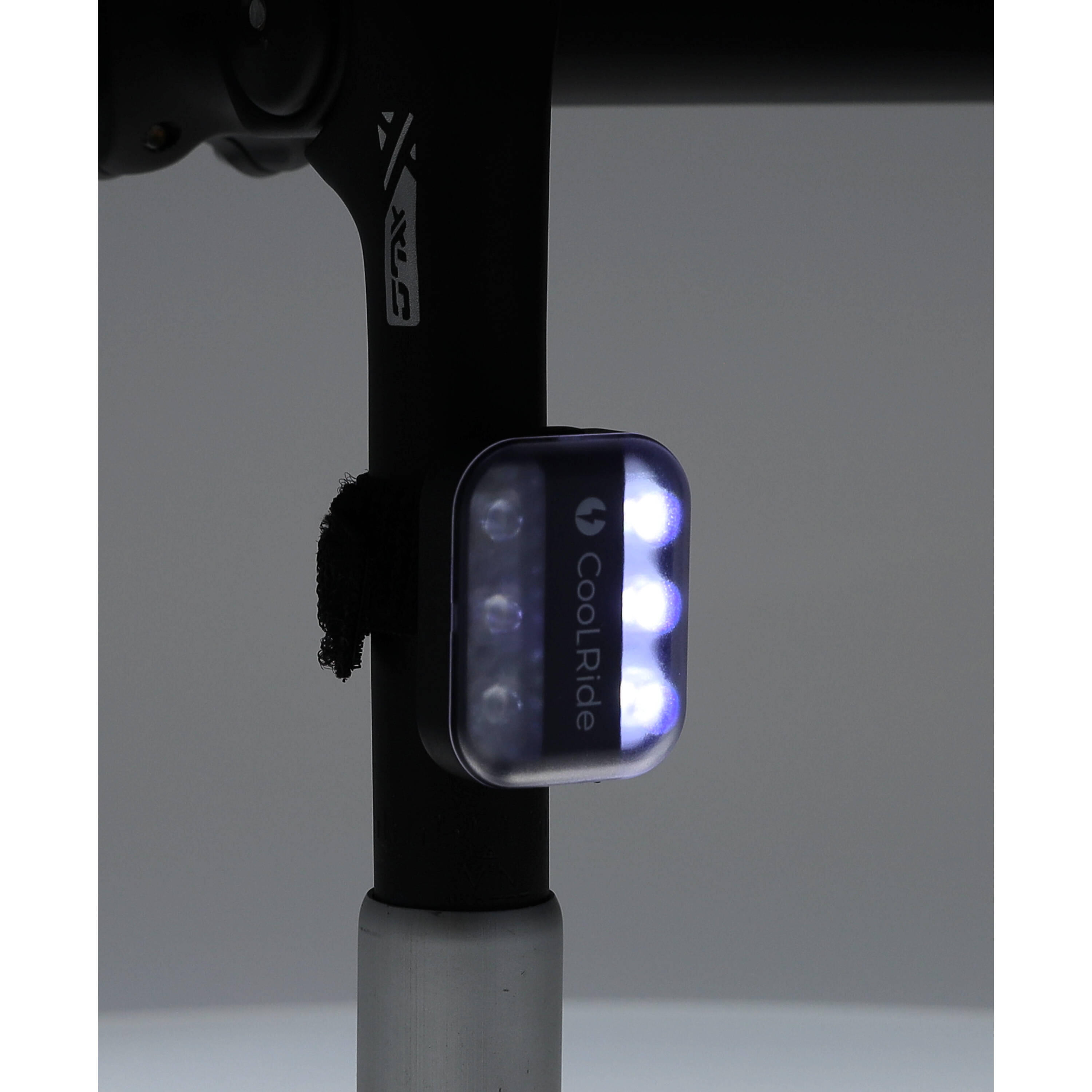 usb-fahrradbeleuchtung rückwärts clip an sattelstütze P2R Coolride Usb 4/7