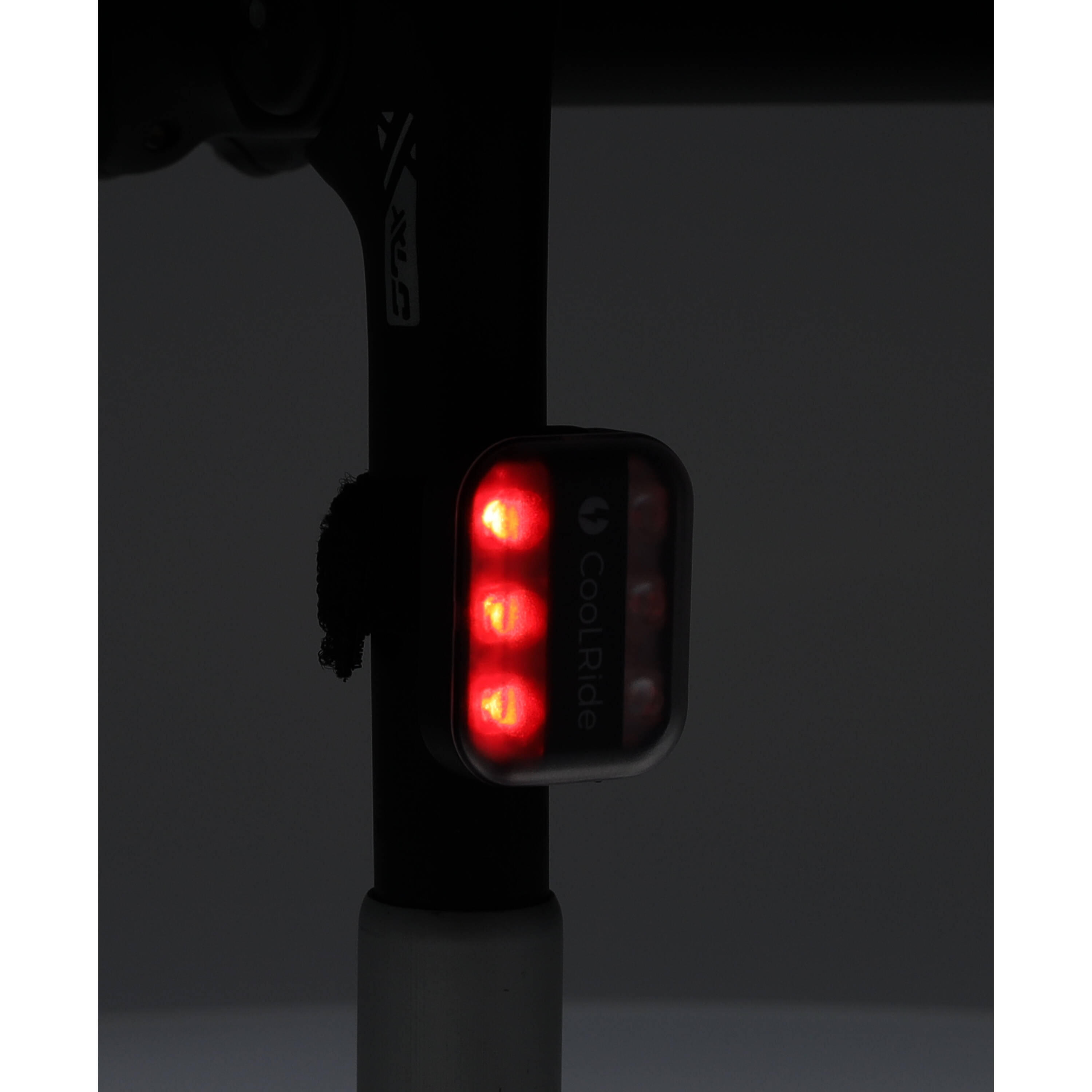 usb-fahrradbeleuchtung rückwärts clip an sattelstütze P2R Coolride Usb 3/7