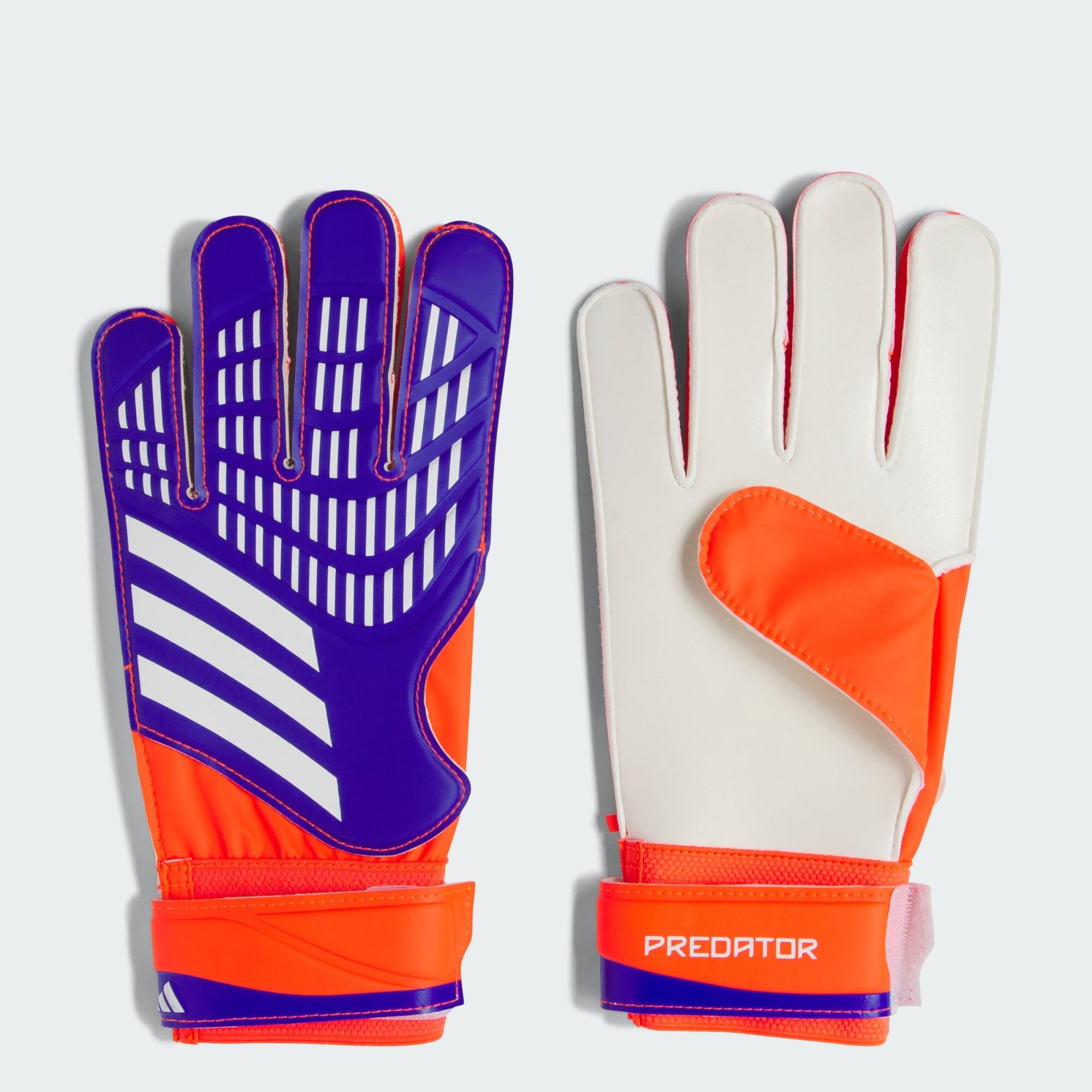 Predator Training goalkeeper gloves