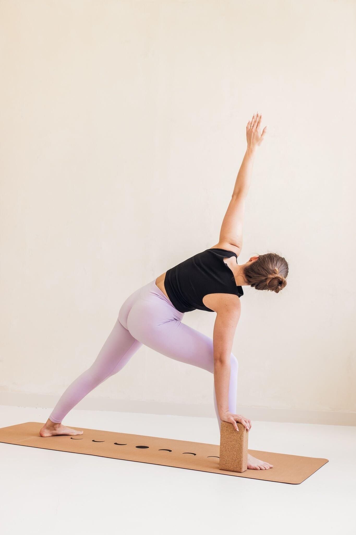 Lotus Yogamat natuurkurk moon travel 2/5