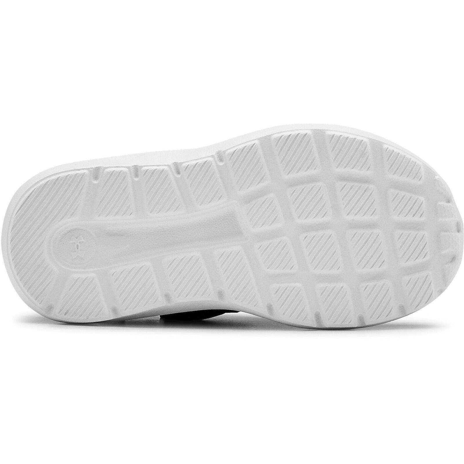Scarpe da ginnastica Under Armour Surge 2, Nero, Bambini 4/5