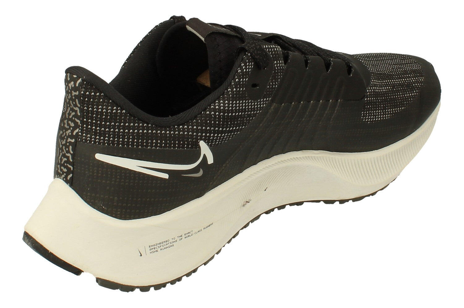 Air Zoom Pegasus 38 Shield | Mens | Black Platinum Tint | Decathlon