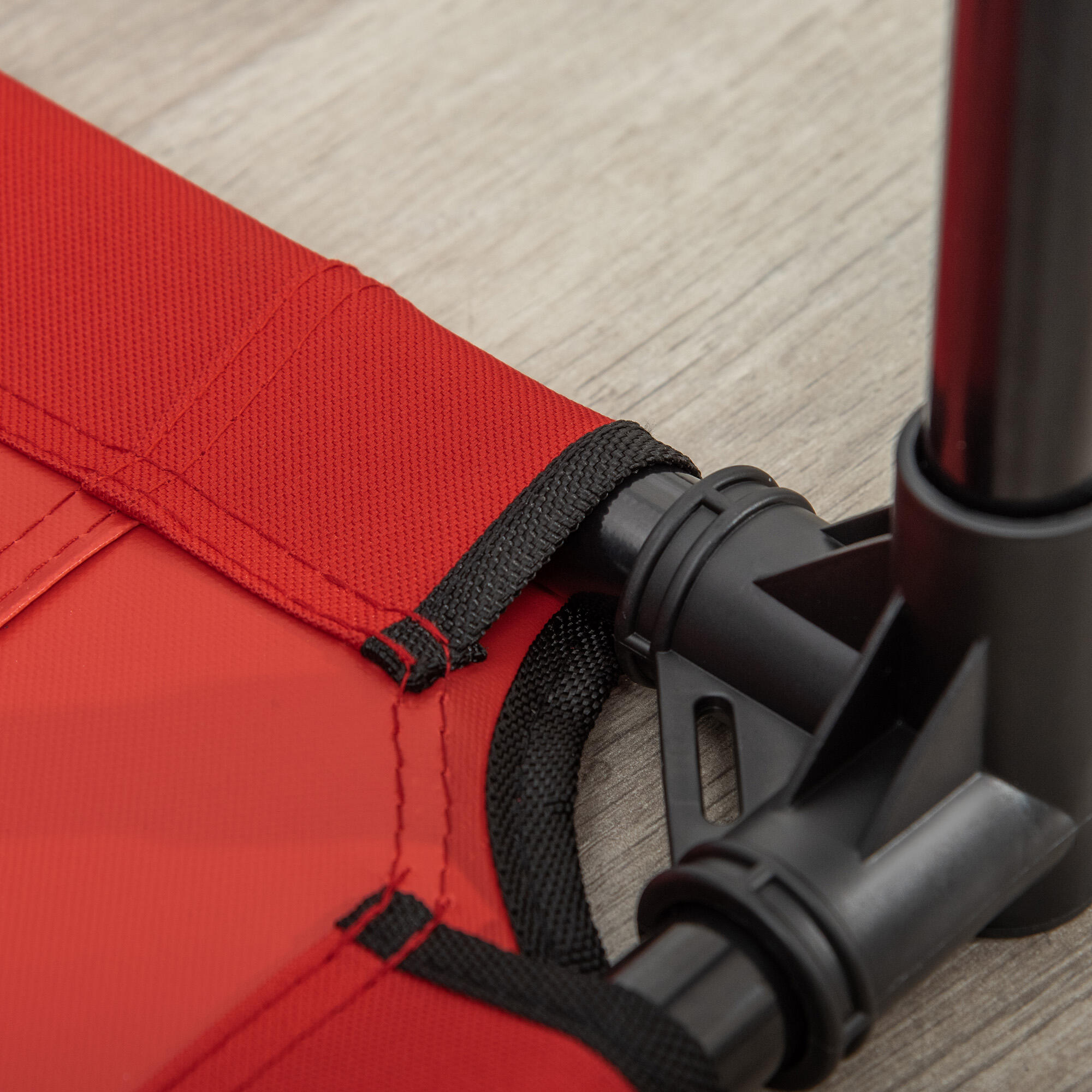 PawHut Cama Elevada para Perros  Portátil Cama para Mascotas 76x61x18 cm Rojo 5/7