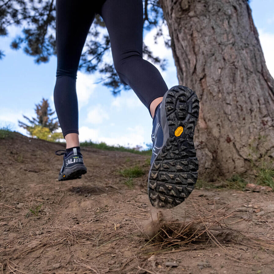 Dámské běžecké boty Salming Recoil Trail 4/6