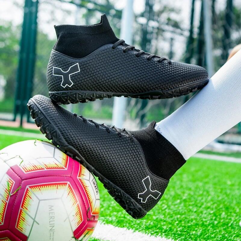 Ghete de fotbal MBrands cu glezniera 7.5 pentru teren sintetic  42