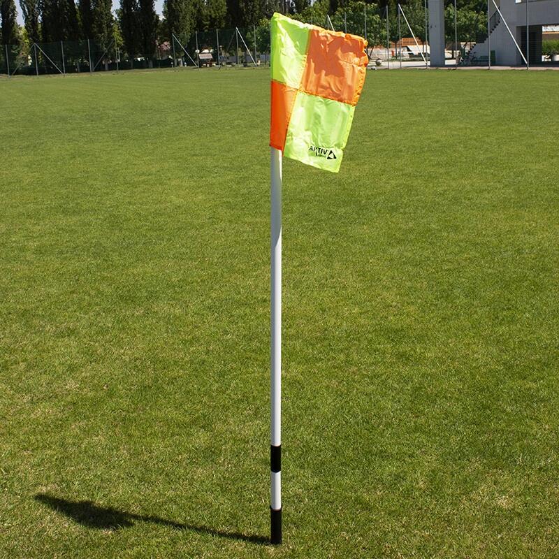 Set di bandiere angolari Aktivsport con supporti 3/3