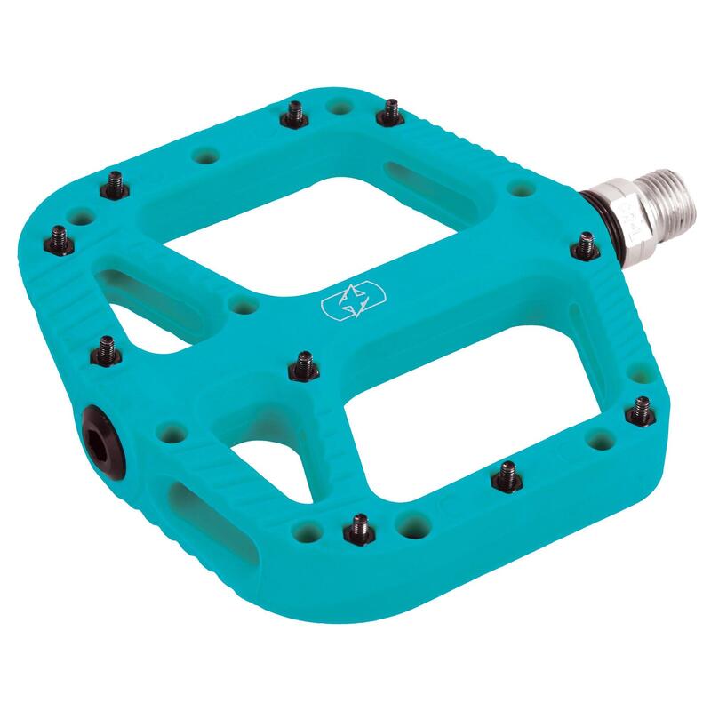 Pédales plates Shimano OXC Loam      4210€ 4500€ -6%    * La vente débute le 19/07/2025    OXFORD Pédales plates Shimano OXC LoamVendu exclusivement en ligne   