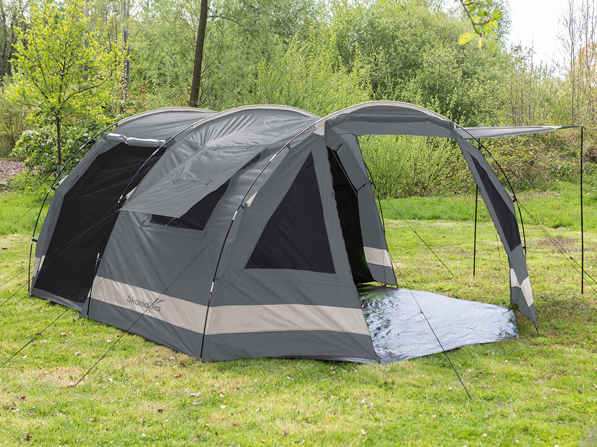 2 to 3 person tent Teton Sports Mountain Ultra 3-Person stockingstuffers Seasons UP Size:Double Wide Surchauffant Campsite · Accommodation