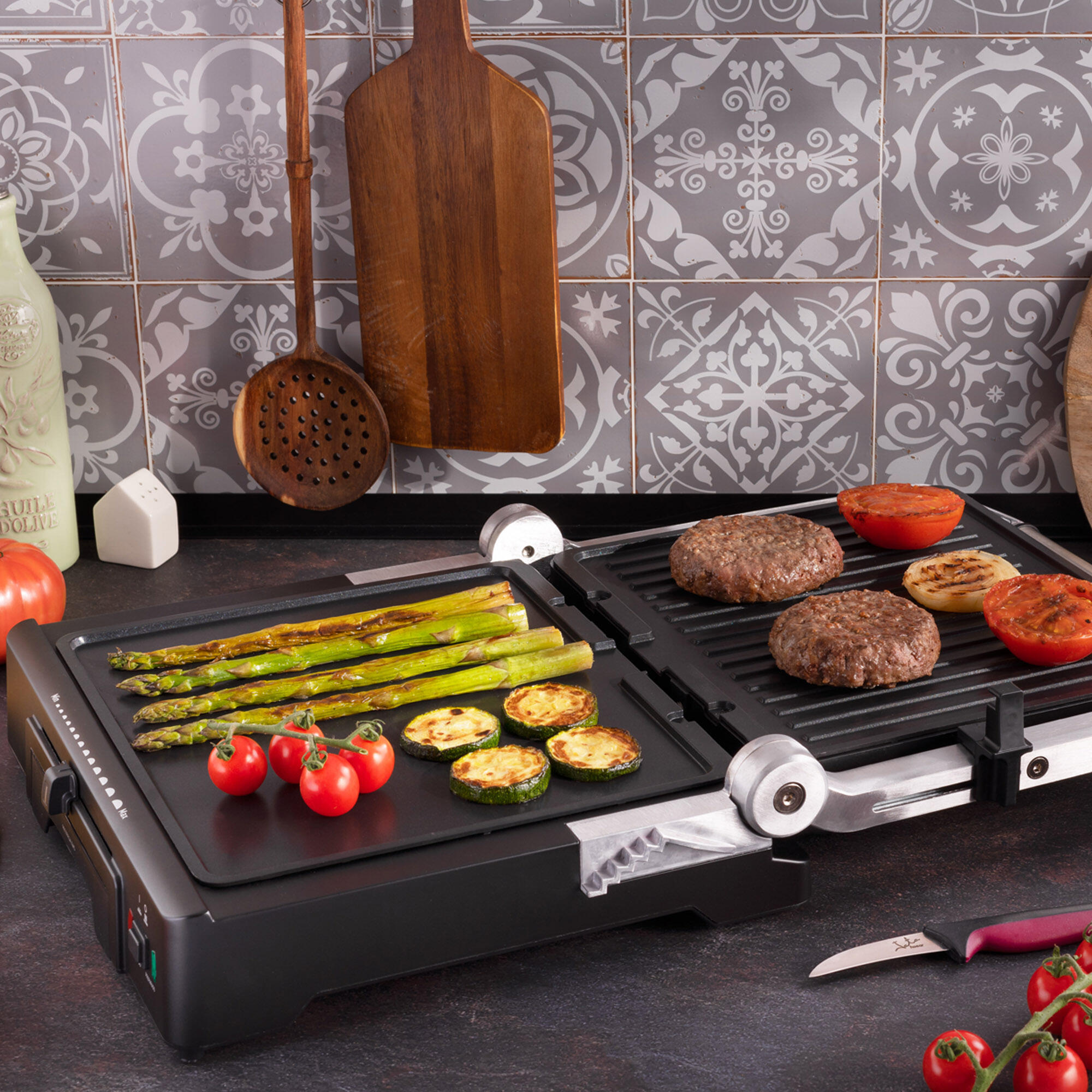 Parrilla eléctrica y grill Jata GR1100 con placas mixtas antiadherentes. 4/4