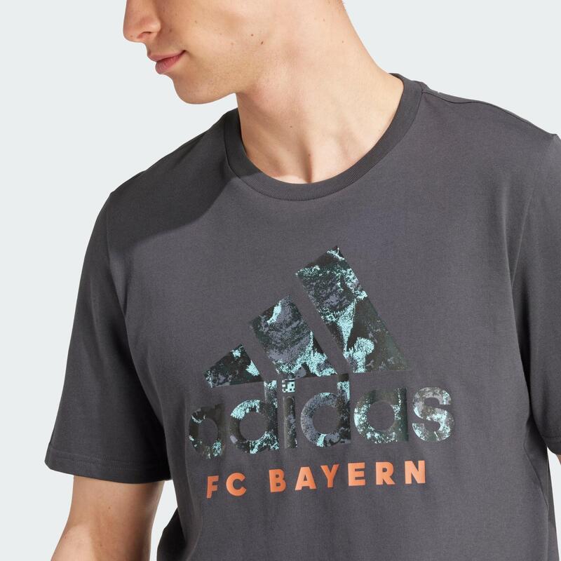 FC Bayern München Seasonal Graphic T-shirt