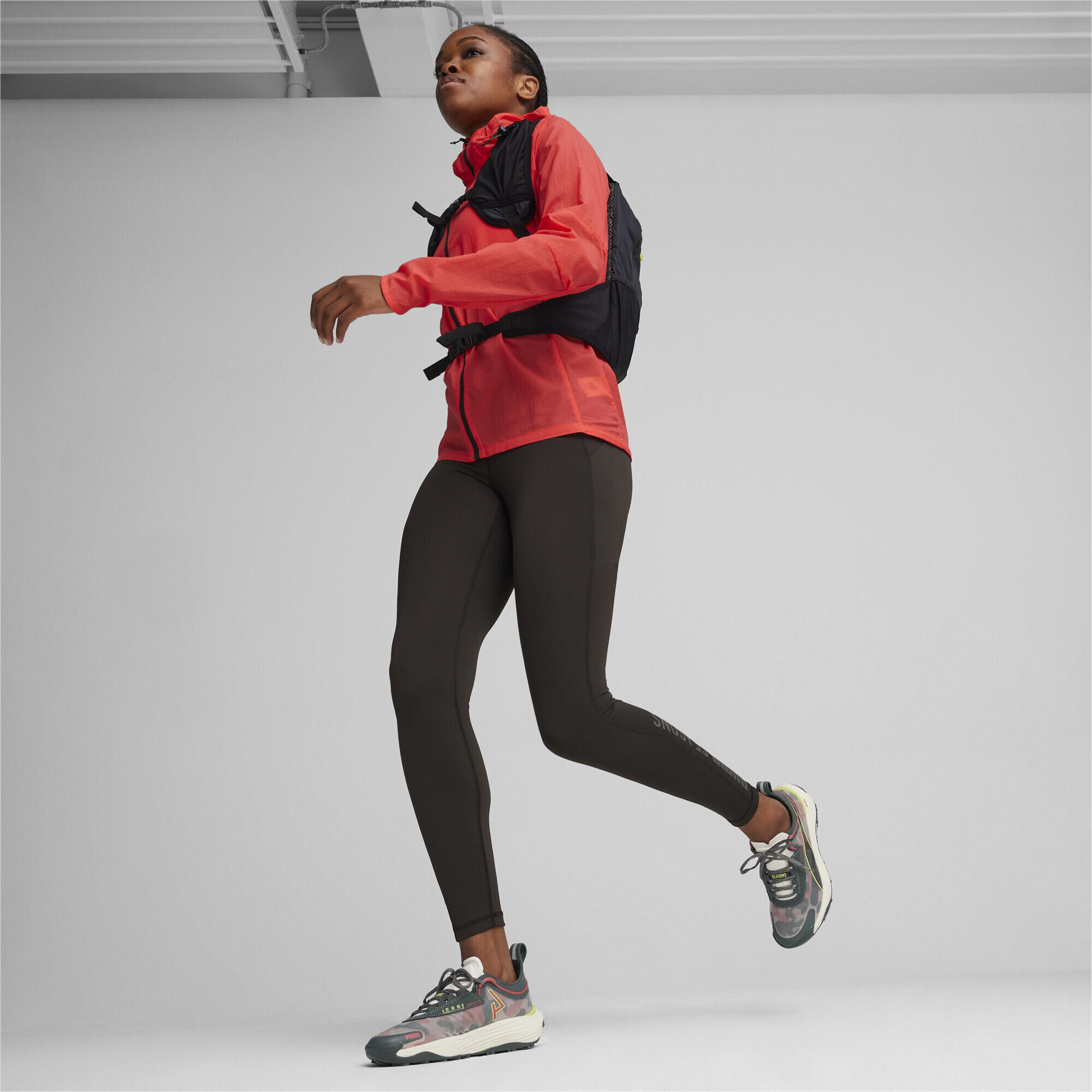 Giacca impermeabile con cappuccio da donna Puma Ultra Seasons 5/7