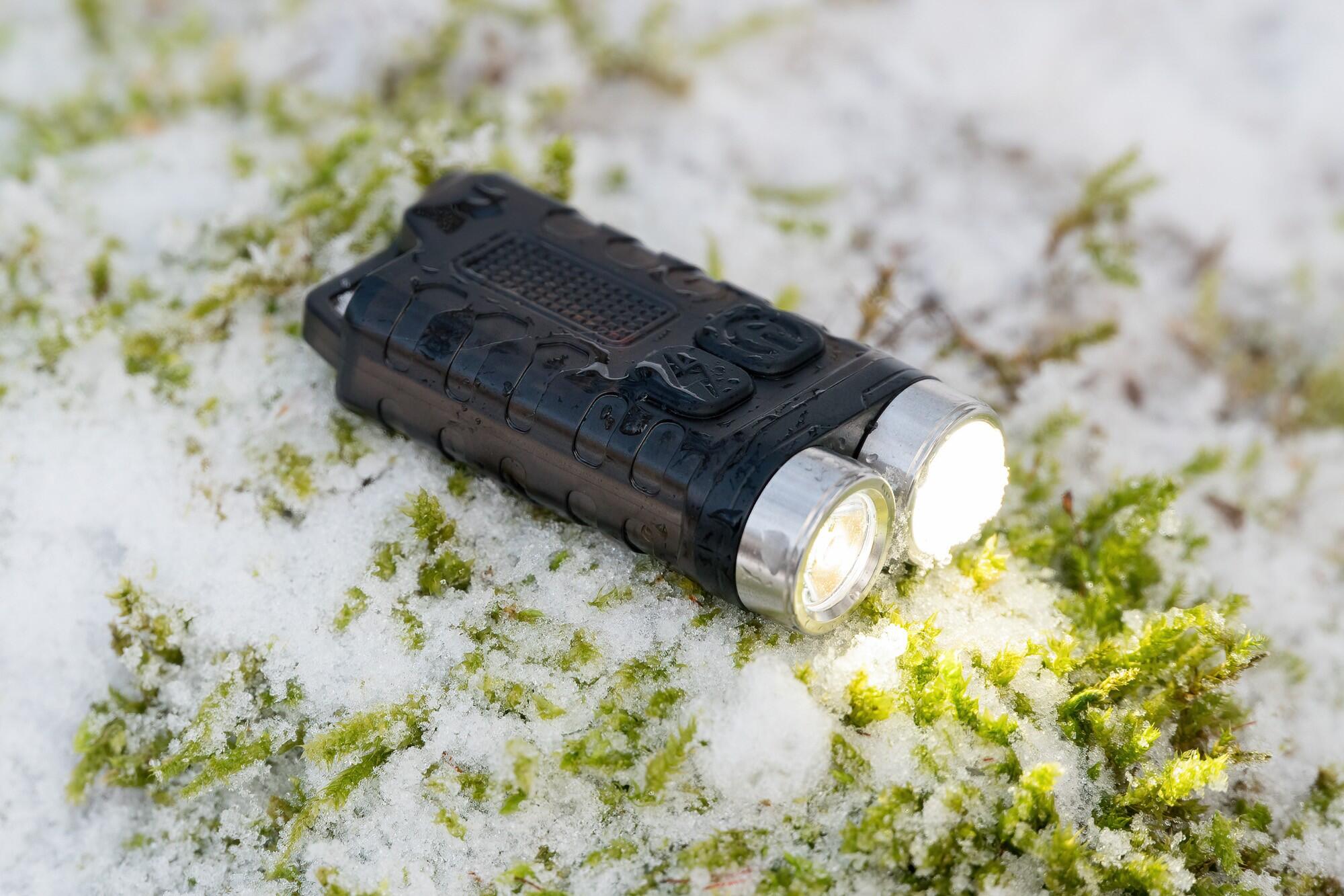 Lampka LED Newell EDC Nyks 6/7